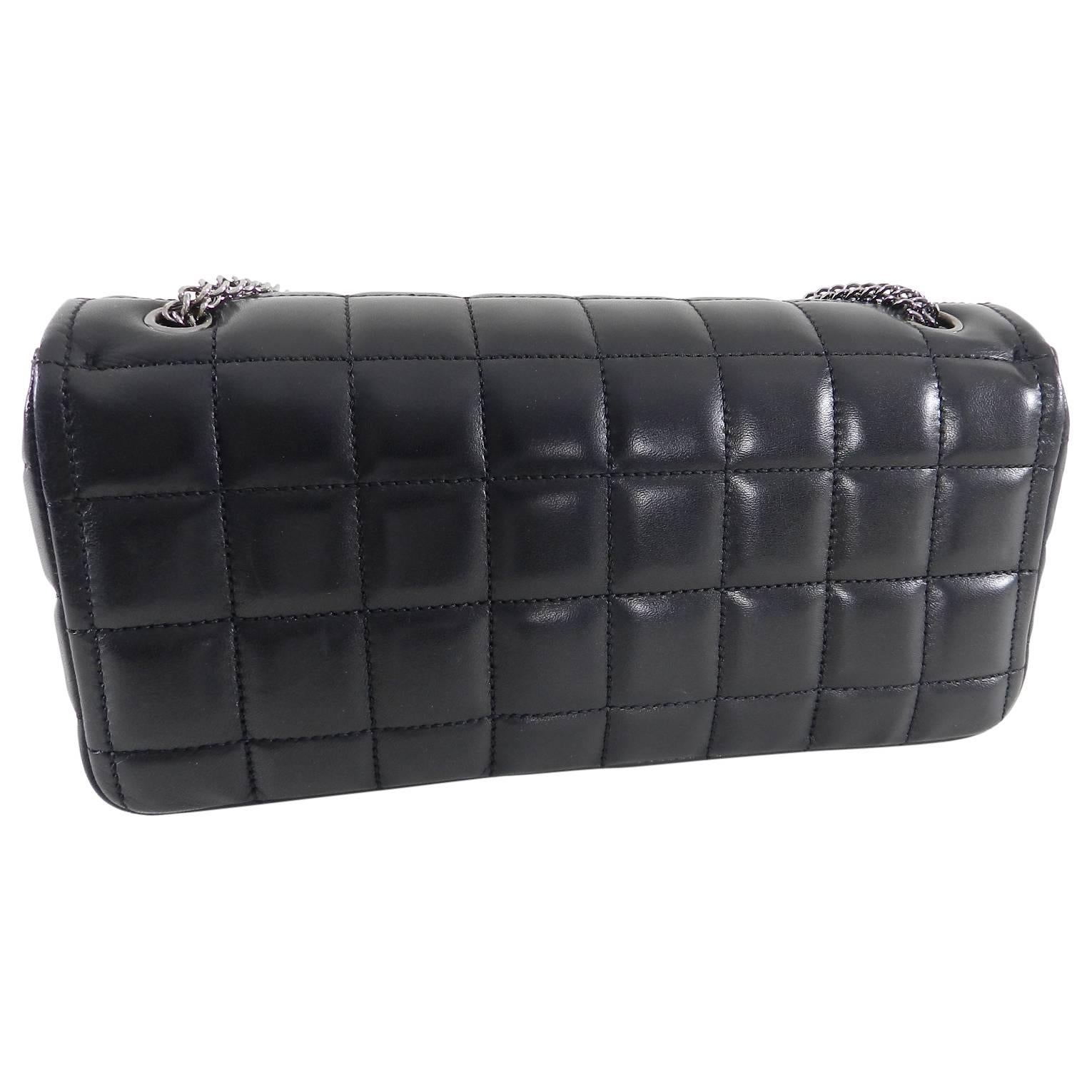 Women's Chanel Chocolate Bar Black Leather Flap Bag with Silver Bead Chain