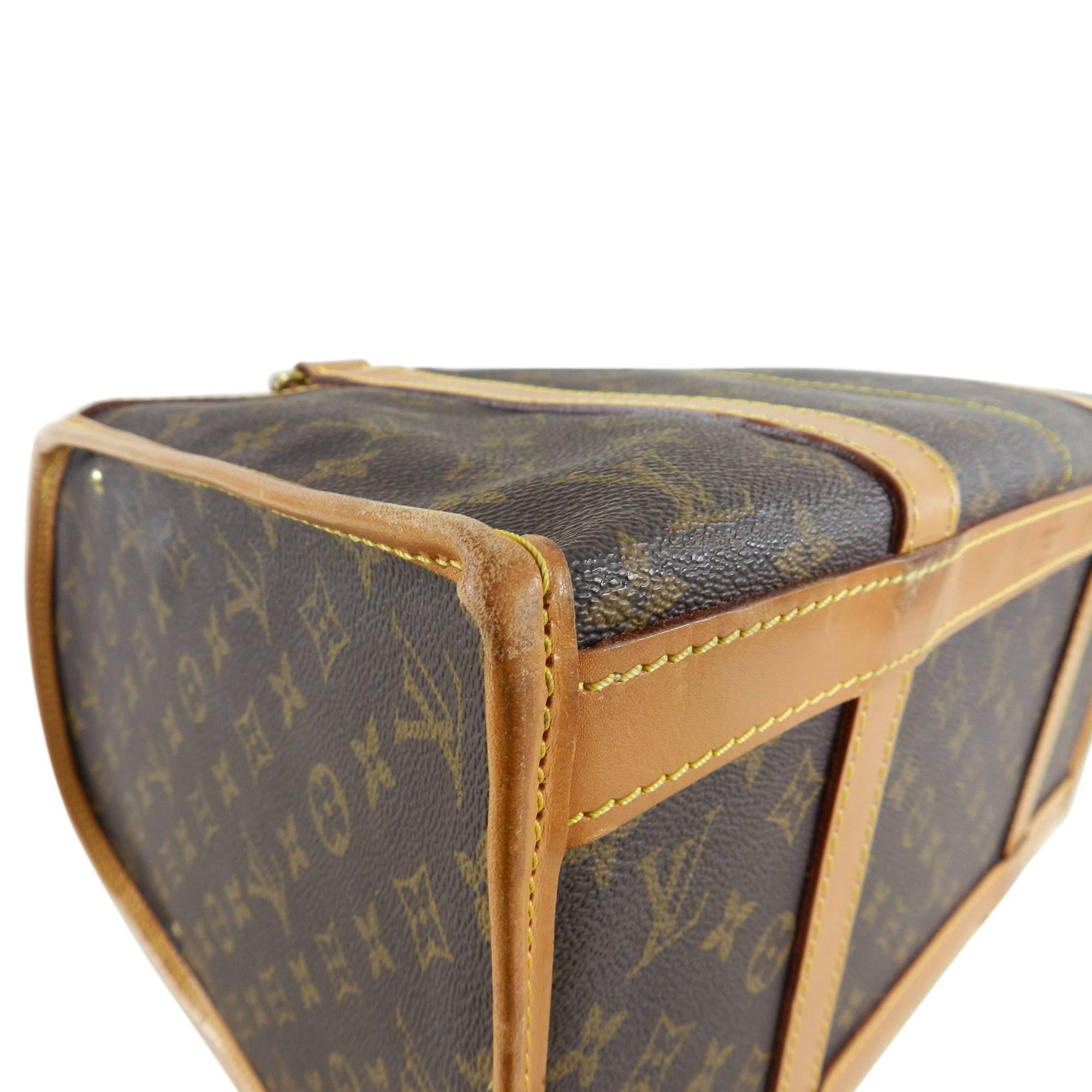 Louis Vuitton Monogram Canvas Sac Chien Train Case Bag In Excellent Condition In Toronto, ON