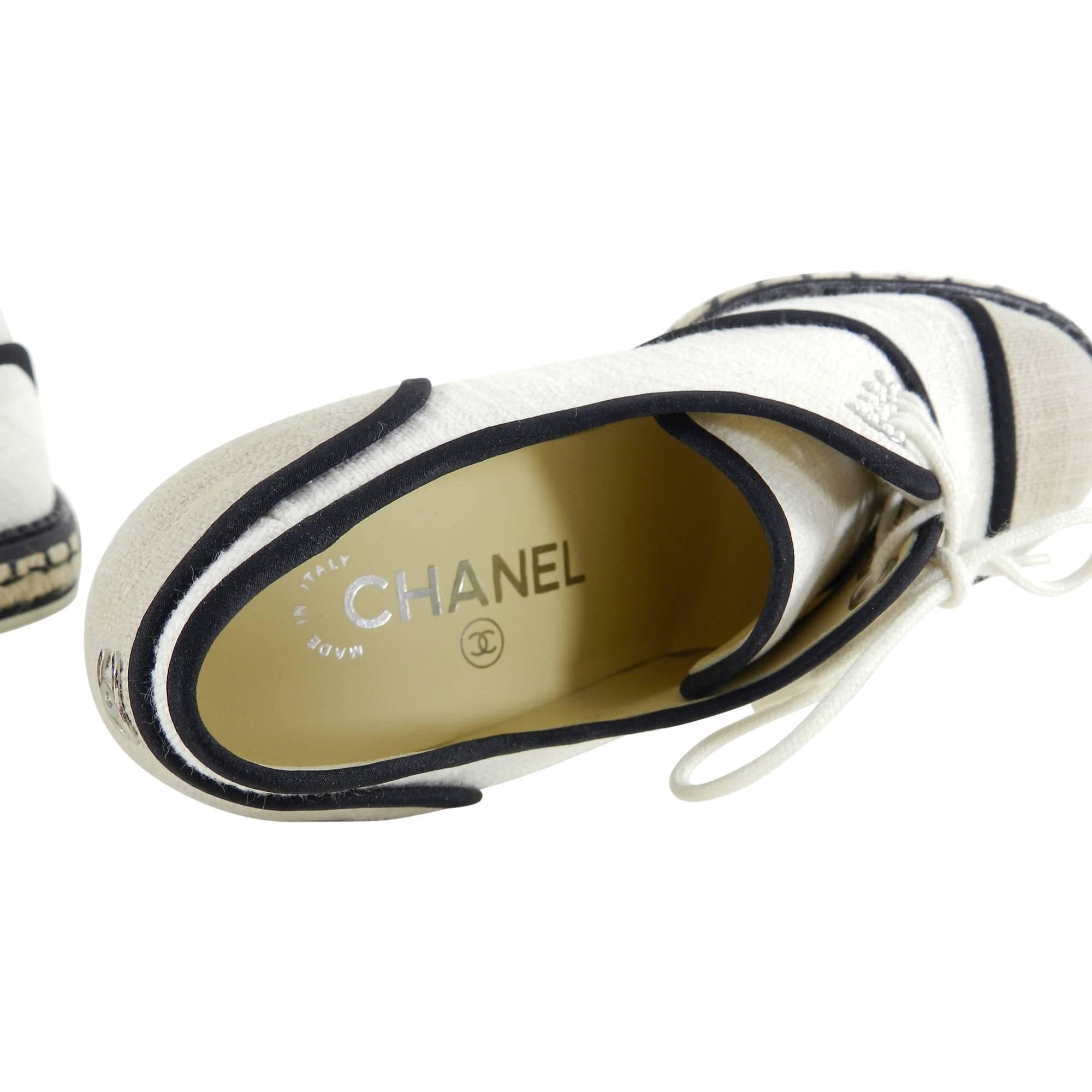 Chanel Ivory and Natural Linen Espadrille Wedge Shoes - 37 4