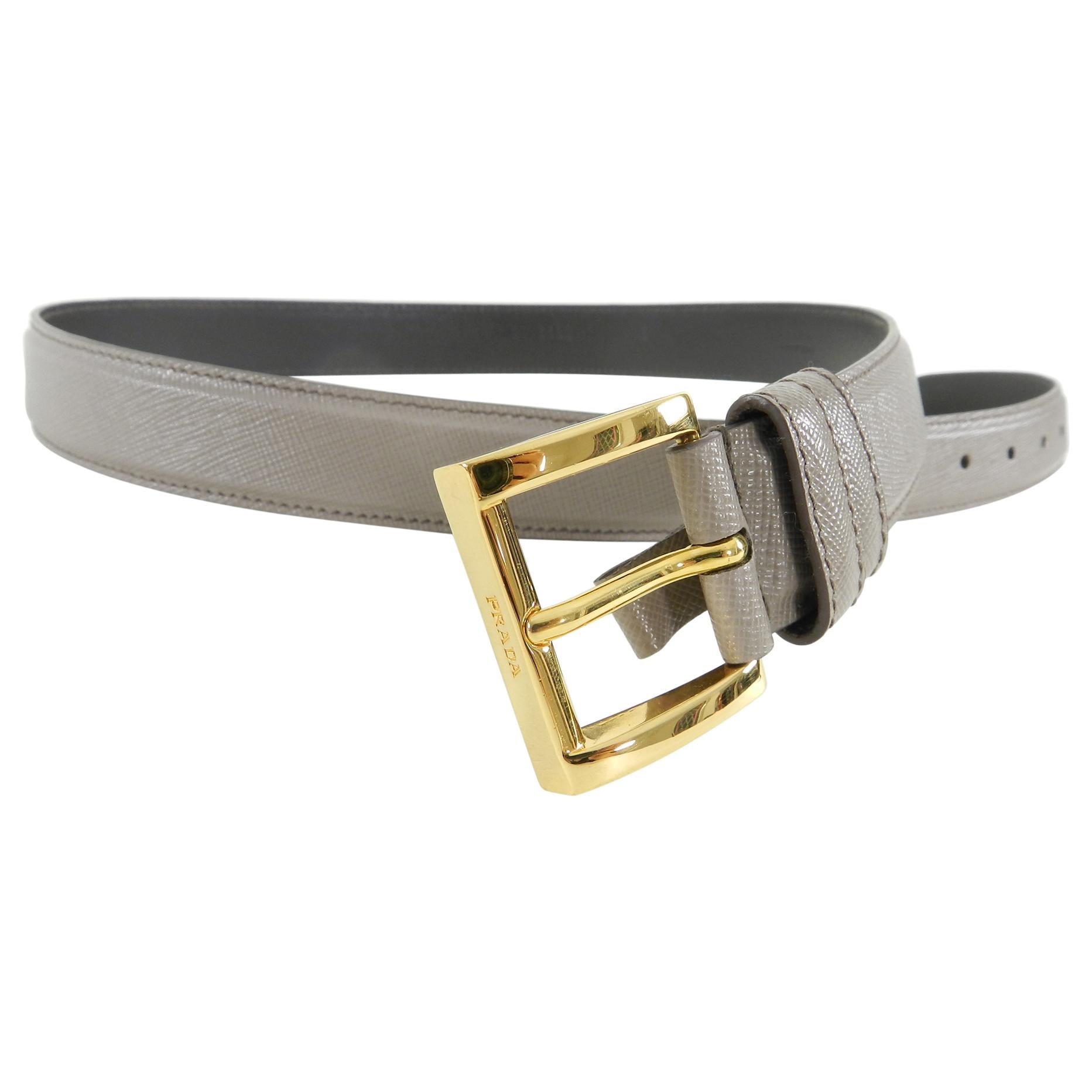 Prada Taupe Saffiano Leather Belt with Gold Buckle In Excellent Condition In Toronto, ON