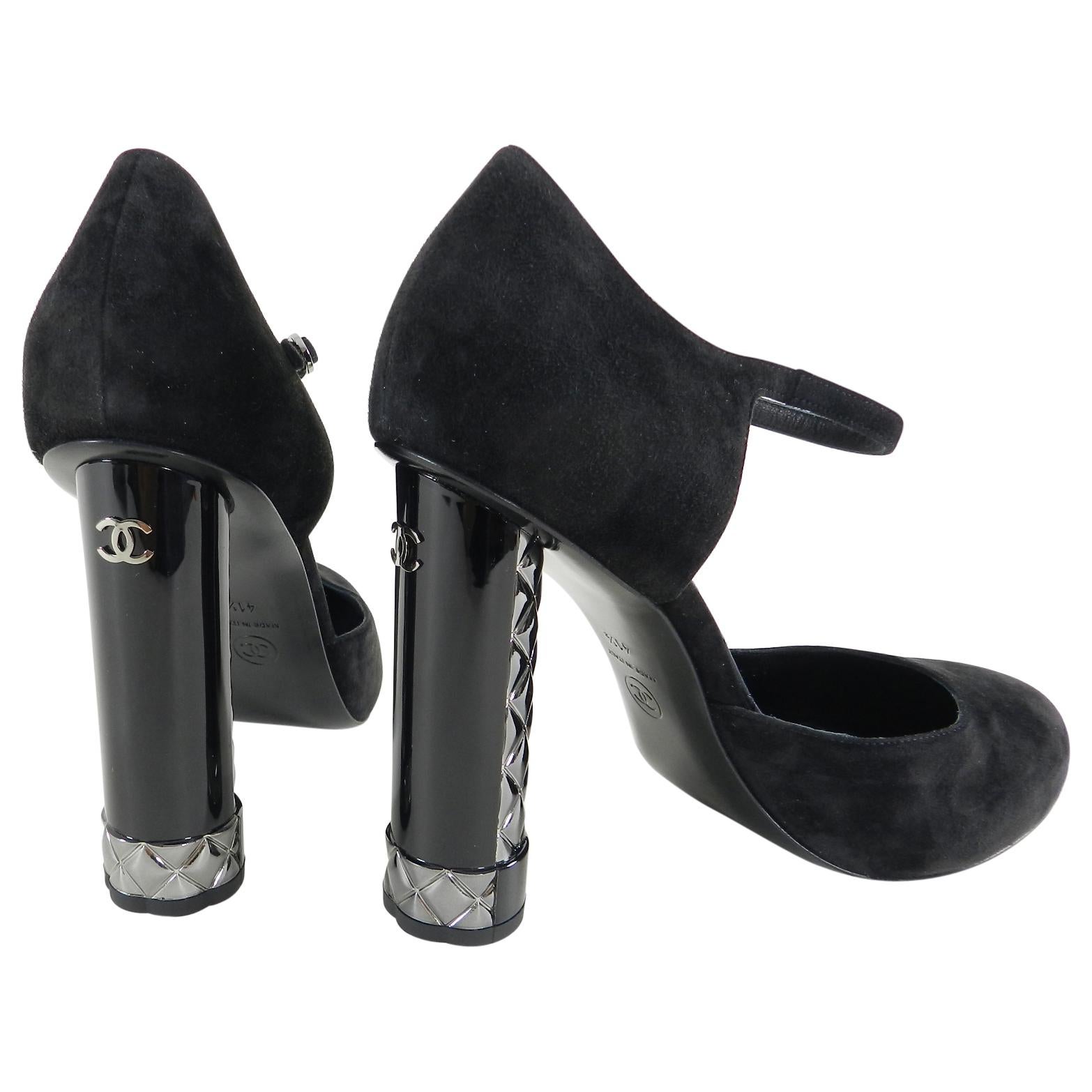 Chanel Black Suede Platform with Sculpted Quilt CC Heel   In New Condition In Toronto, ON