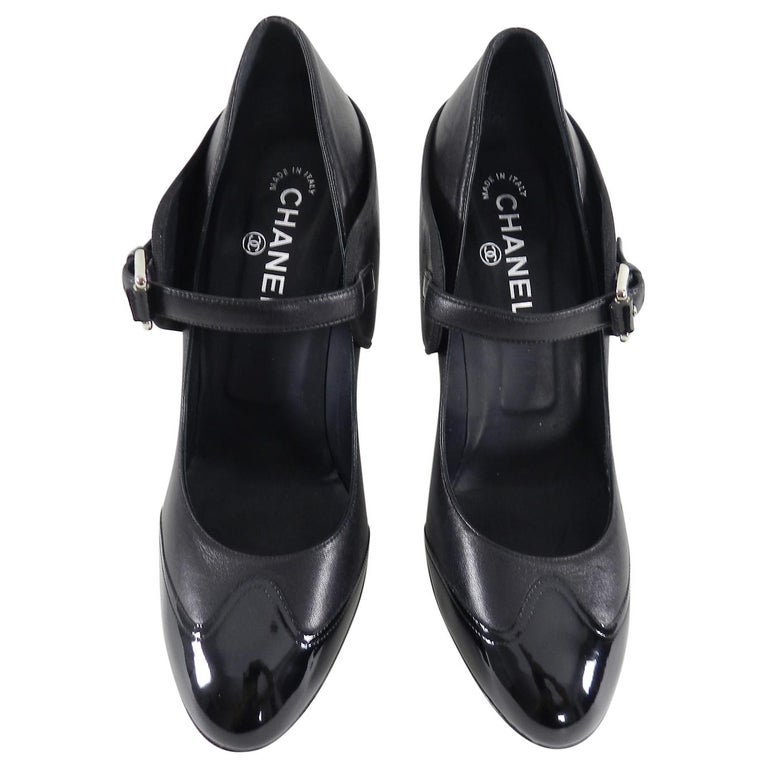 Chanel 08P Black Leather and Patent CC Mary Jane Shoes at 1stDibs  chanel  mary jane shoes, chanel mary janes, chanel mary jane pumps