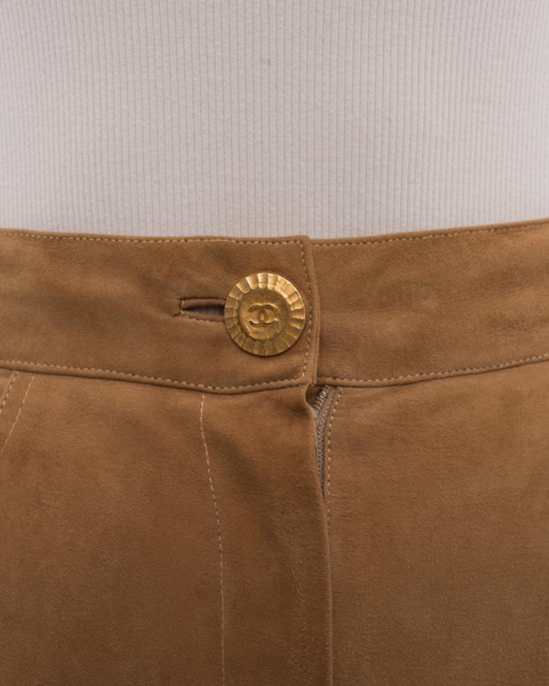 Chanel Vintage 1980’s Tan High Waisted Suede Pants with Buttons - 6 1
