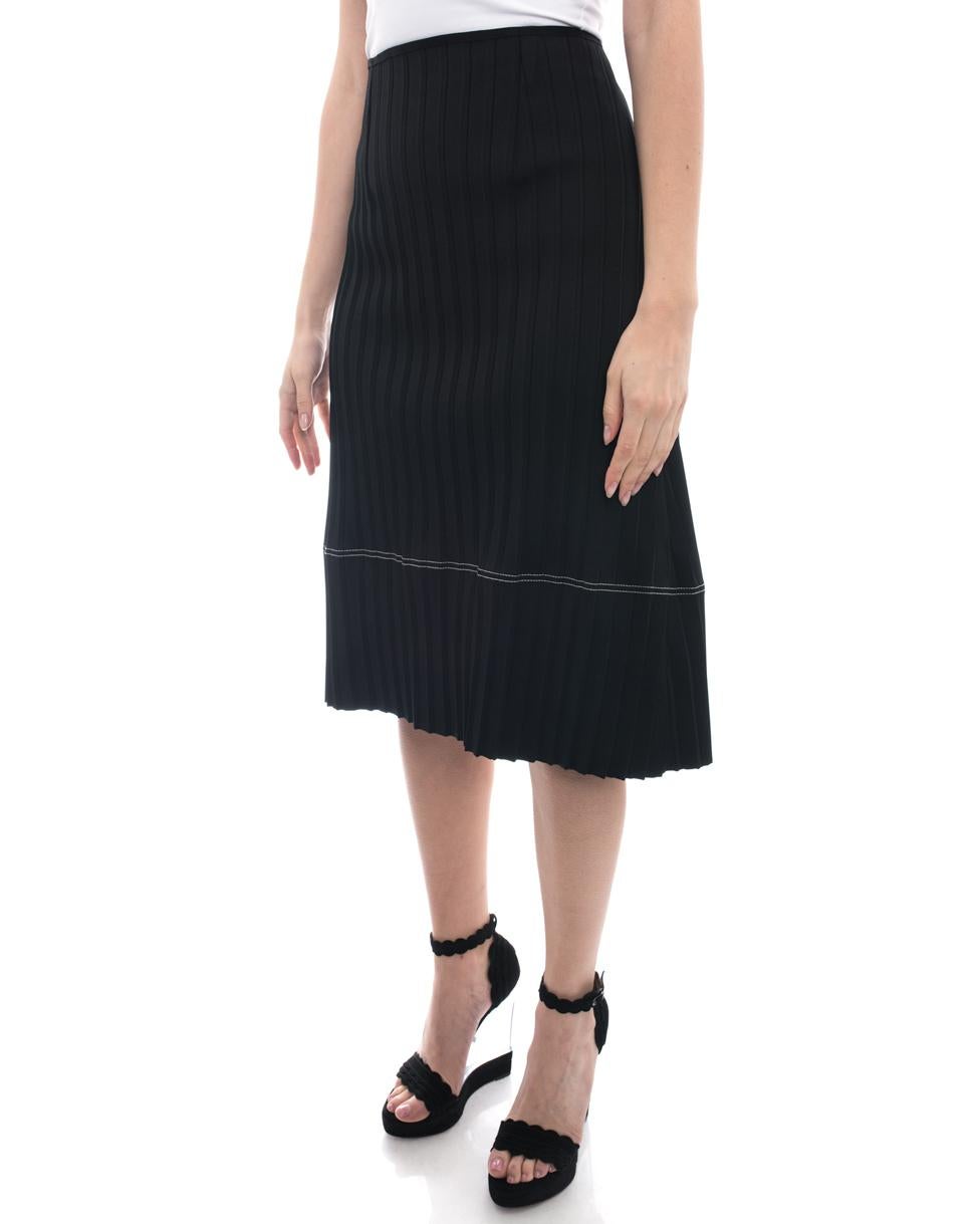 Celine Black Flat Pleat A-Line skirt with White Topstitching - M In Excellent Condition In Toronto, ON
