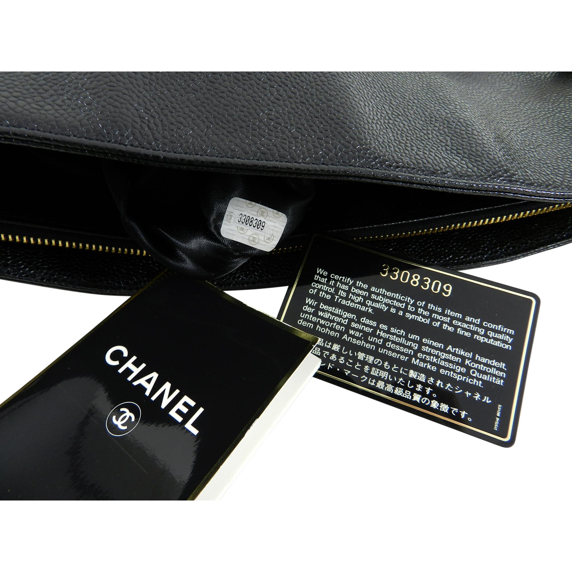 Chanel Vintage 1994 Caviar Leather Large CC Logo Tote Bag 5