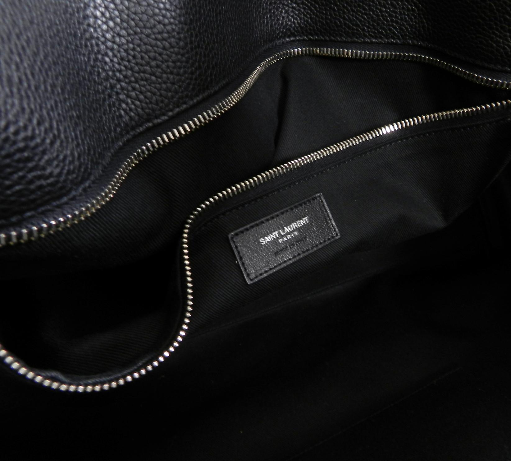 Saint Laurent Sac de Jour 48H Große Duffle Bag aus schwarzem Leder im Angebot 8