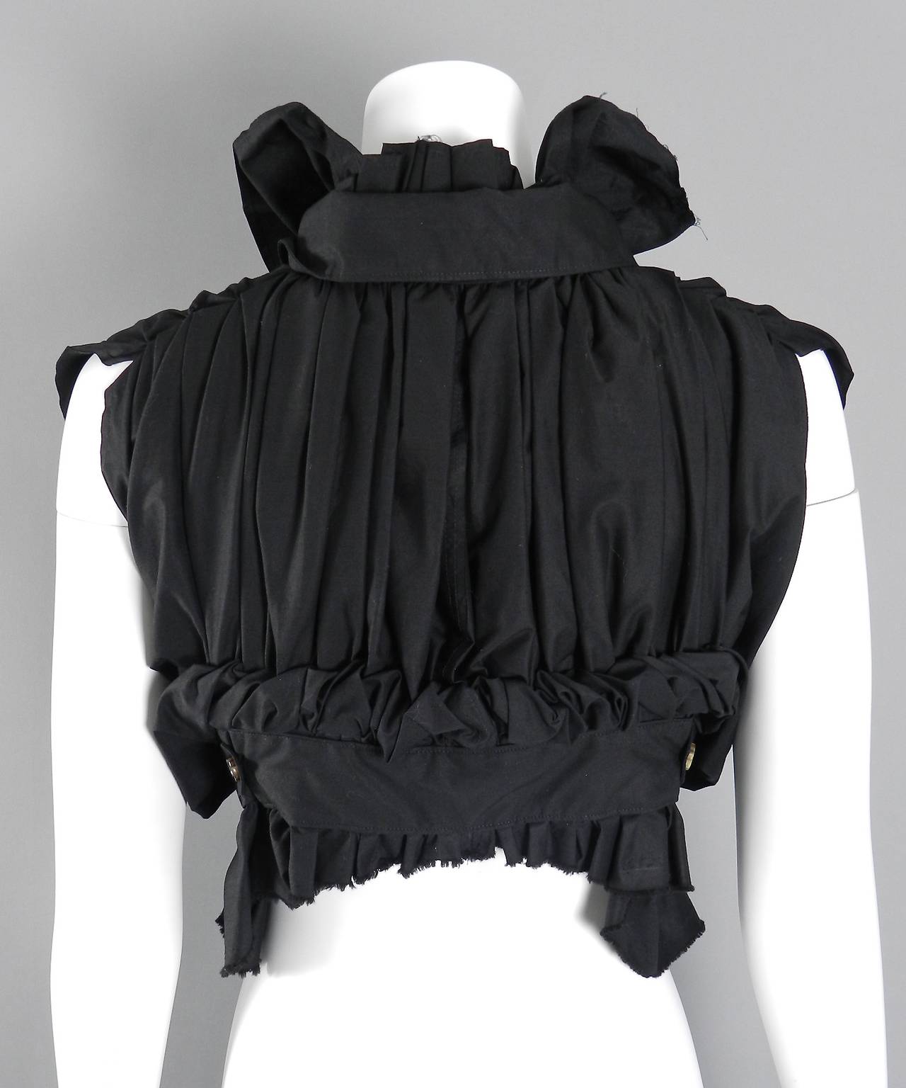 Comme des Garcons Spring 2006 Black Cropped Ruched Jacket In Excellent Condition In Toronto, ON