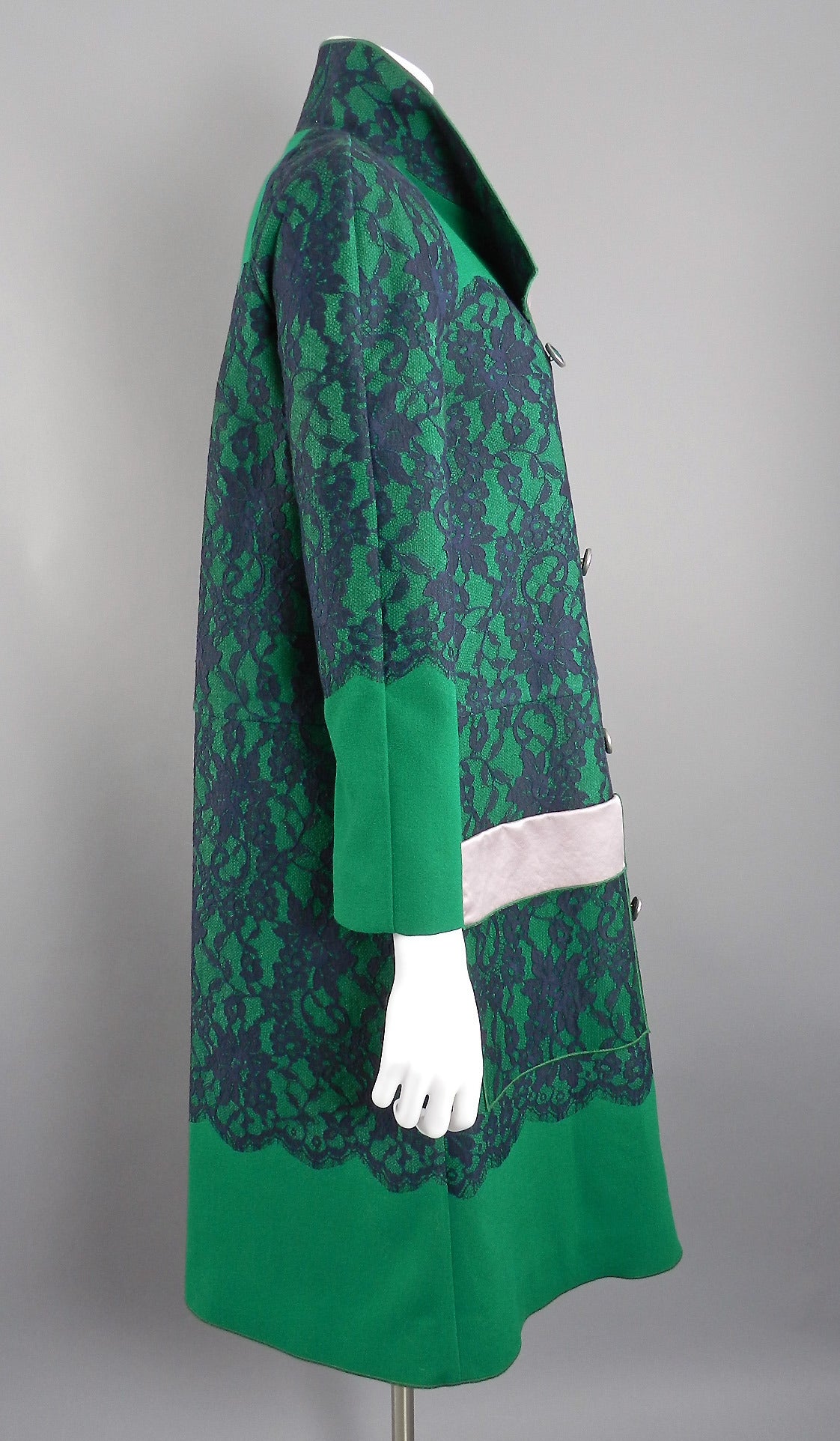 Erdem 2013 Pre Fall Green and Pink Lace Coat Jacket In Excellent Condition In Toronto, ON