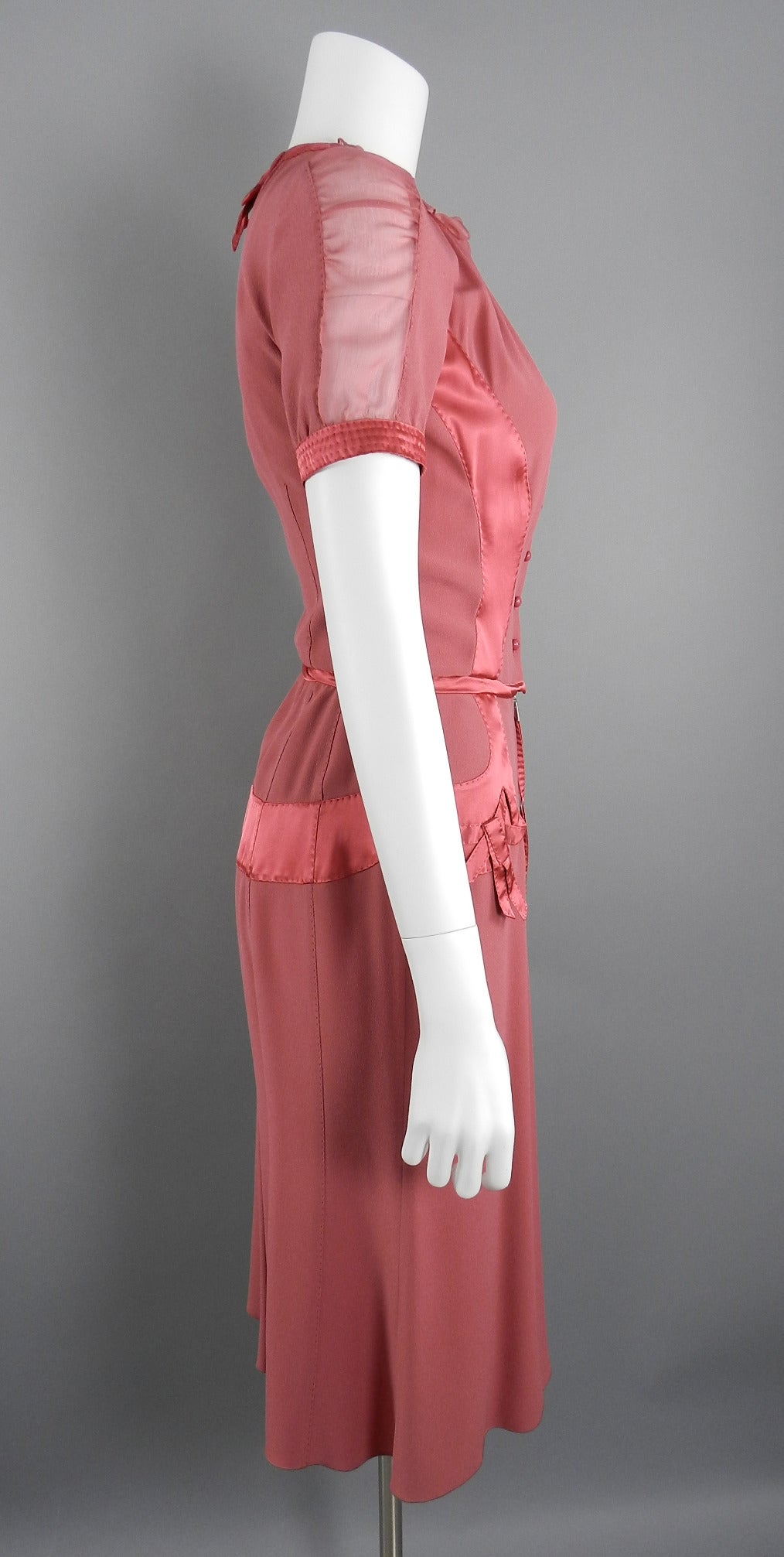 Louis Vuitton Rose Color 1930's Vintage Style Dress In Excellent Condition In Toronto, ON