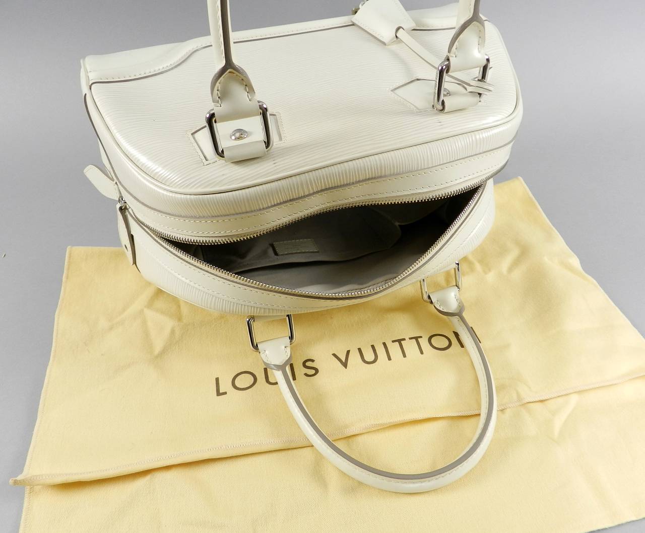 Louis Vuitton Ivoire Epi Montaigne Bowling Bag 2