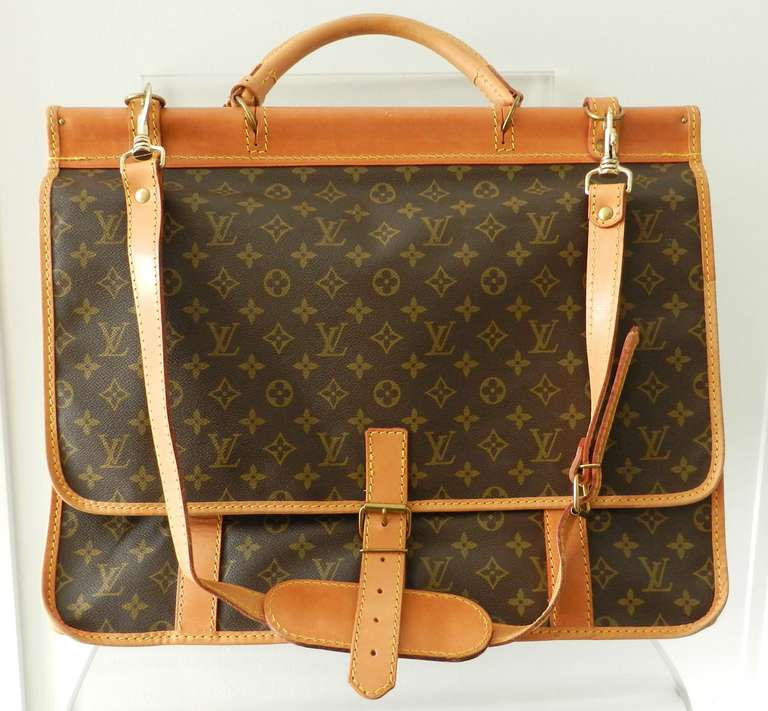 Louis Vuitton Vintage Sac Kleber - Hunting Bag at 1stDibs | louis vuitton  sac kleber, louis vuitton hunting bag, louis vuitton hunter bag