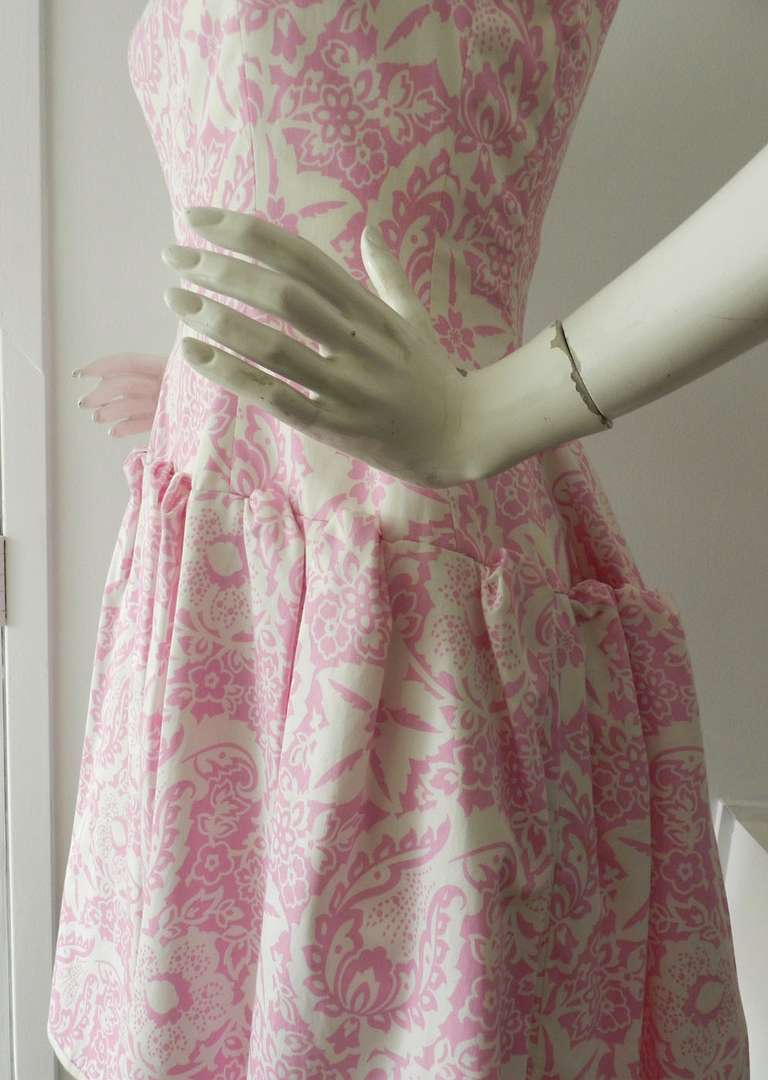 Oscar de la Renta Pink & White Cotton Dress In Excellent Condition In Toronto, ON