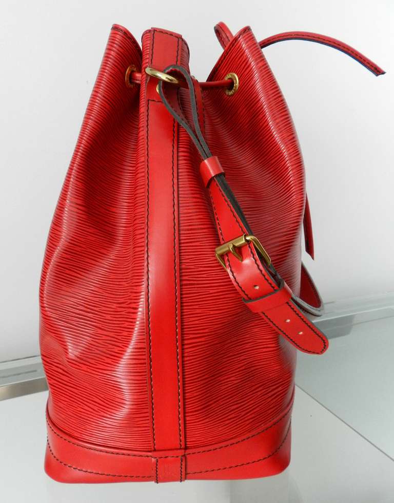 Louis Vuitton Red EPI Noe Bag - Vintage 1988 at 1stdibs