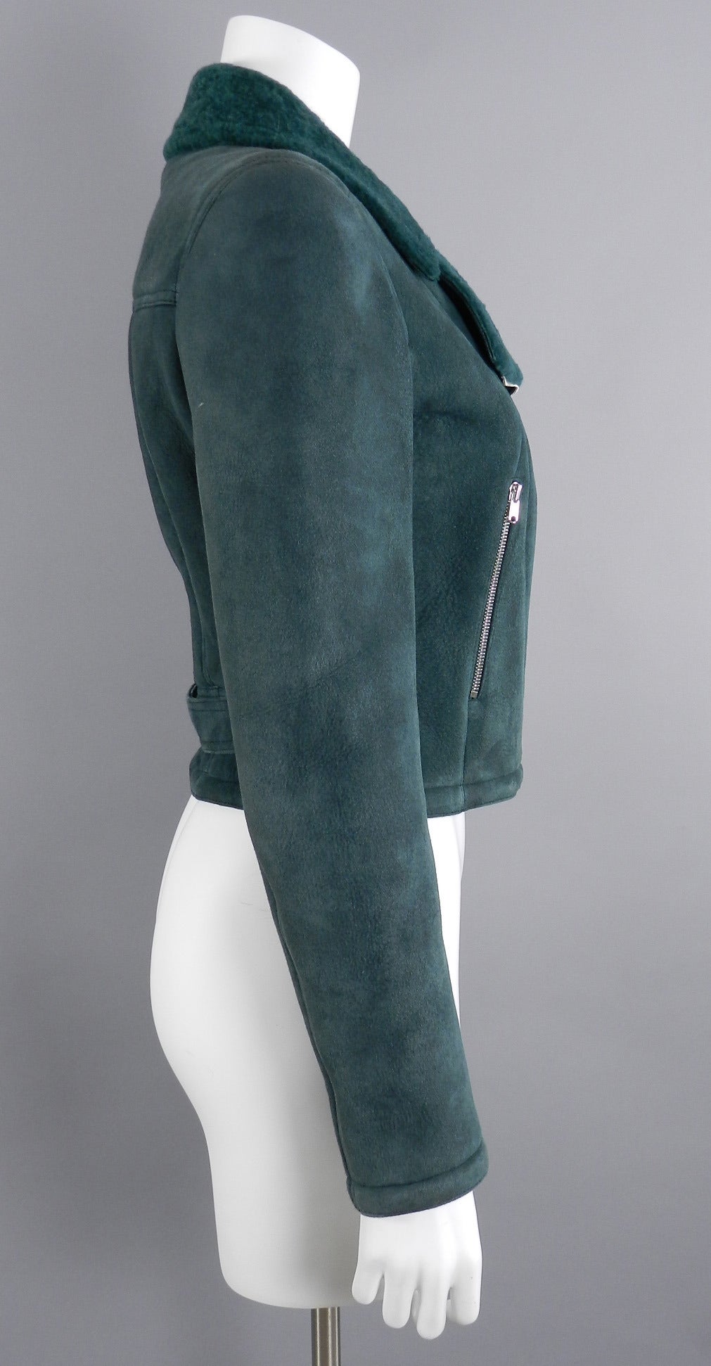 Alaia Green Shearling Motorcycle Crop Jacket In Excellent Condition In Toronto, ON