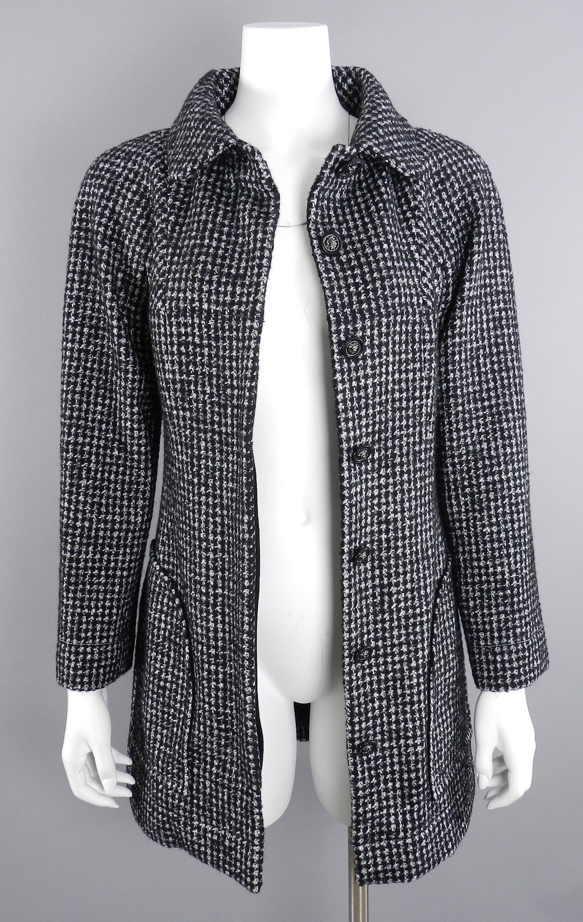 Chanel 14B Black White Houndstooth Wool Coat 1