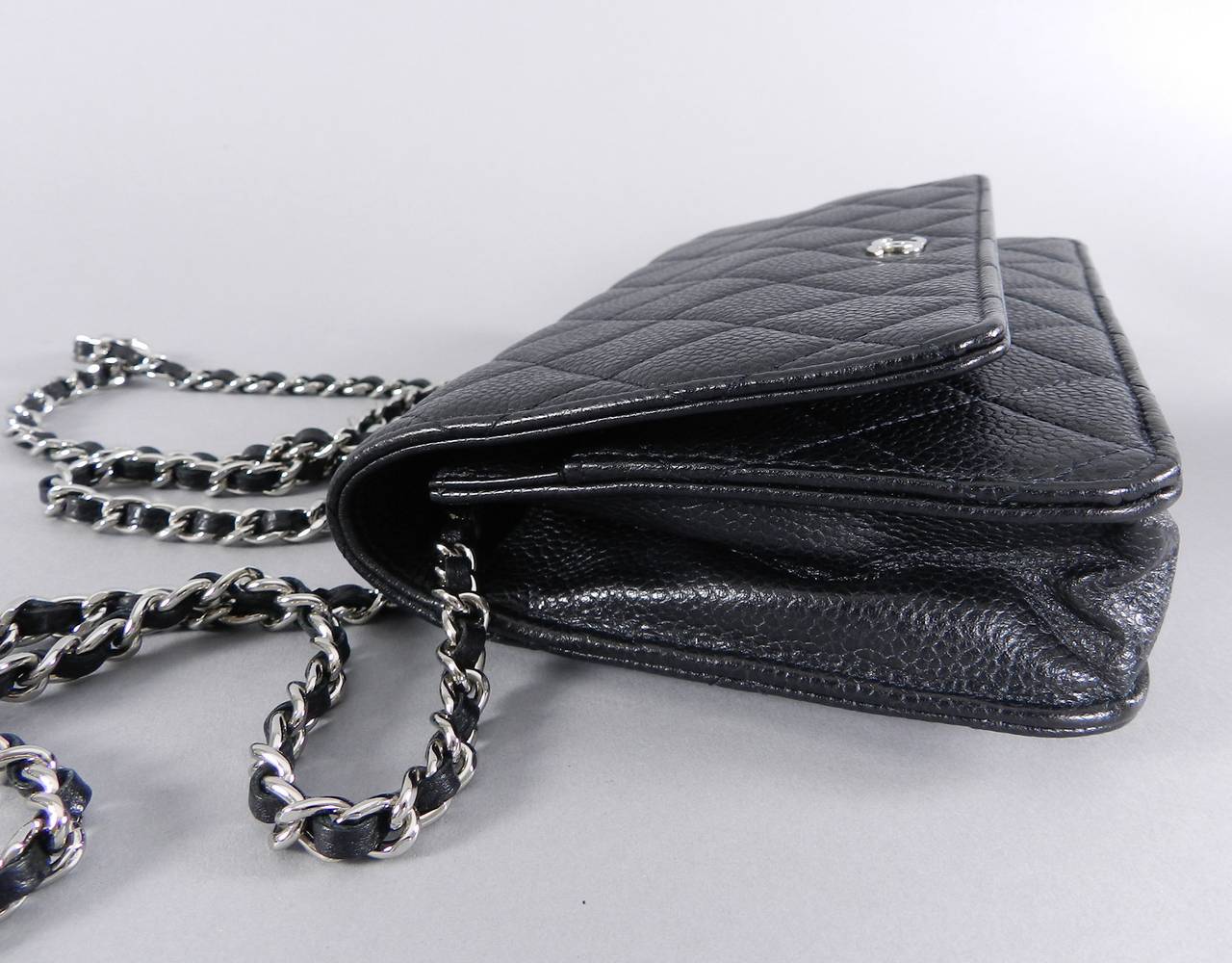 Women's Chanel Black Caviar Wallet on Chain - Silver Hardware