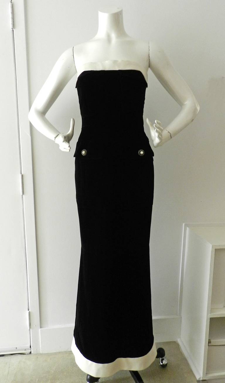 Chanel Strapless Black Velvet Gown & Jacket - White Trim In Excellent Condition In Toronto, ON