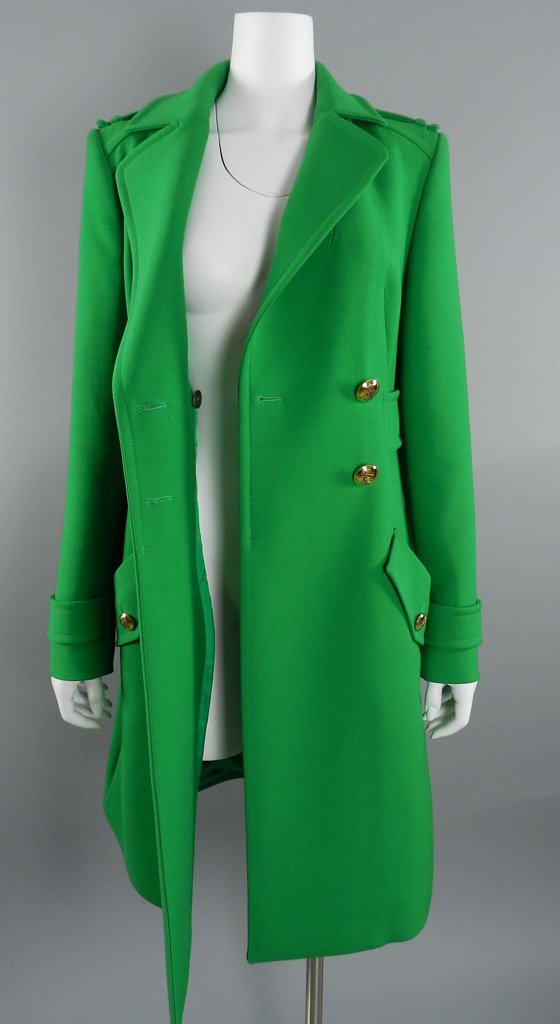 Emilio Pucci Green Wool Coat with Gold Buttons In Excellent Condition In Toronto, ON
