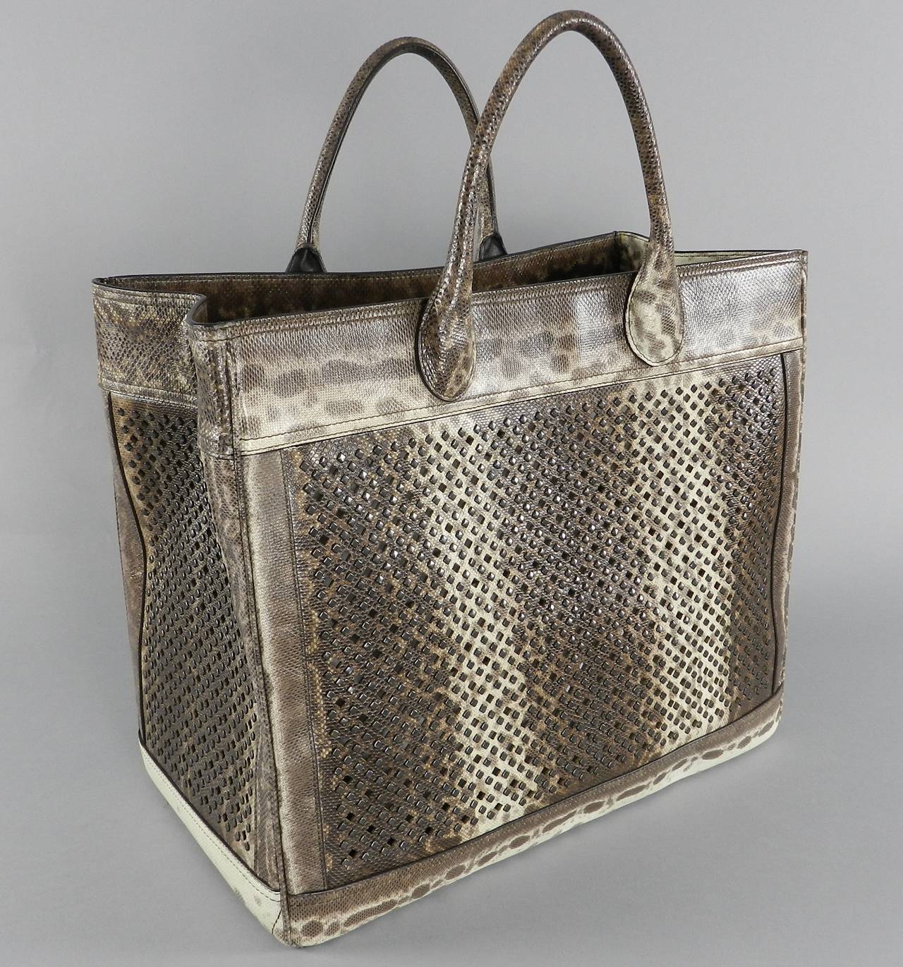 Alaia Jumbo Lizard Perforated Studded Tote Bag In Excellent Condition In Toronto, ON