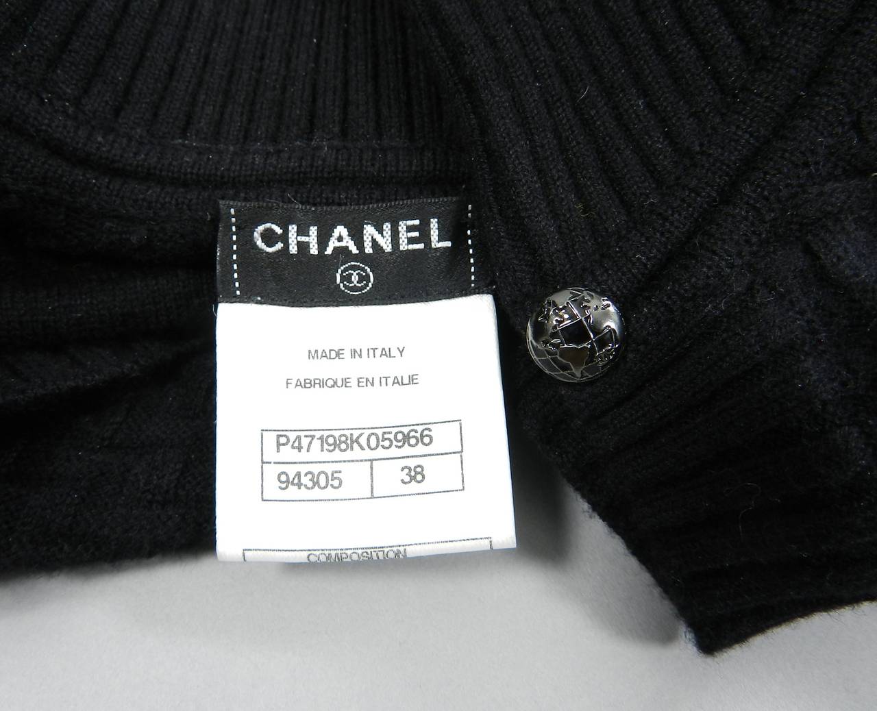 Chanel 13A Runway Black Knit Sweater Dress with Necklace 6