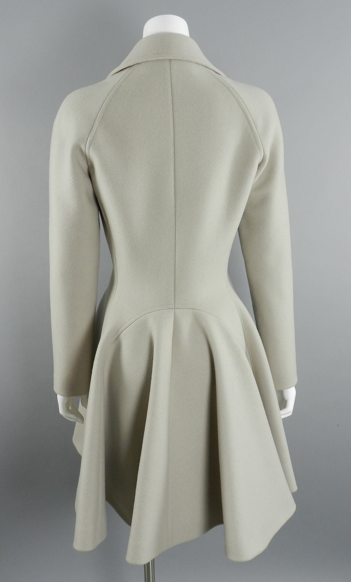 Alaia Dove Grey Structured Wool Dress Coat In Excellent Condition In Toronto, ON