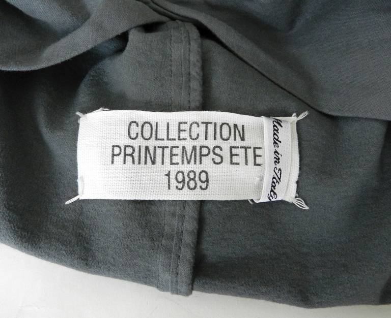 Vintage Spring Summer 1989 Martin Margiela jacket from the label's first runway collection. This is a reissue from 1994.  Excellent condition. Actual garment bust 38