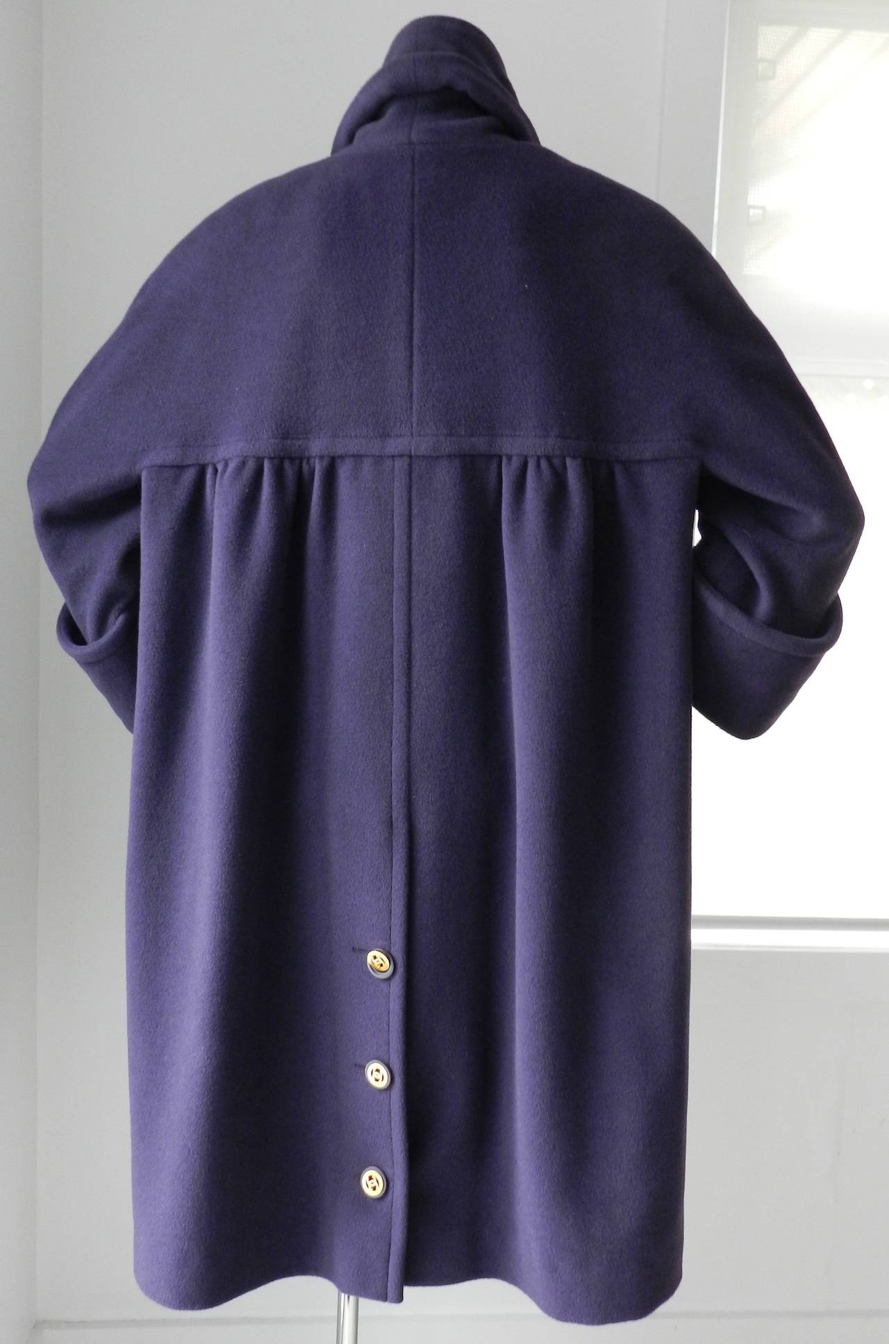 Chanel 1991 Vintage Purple Swing Coat In Excellent Condition In Toronto, ON