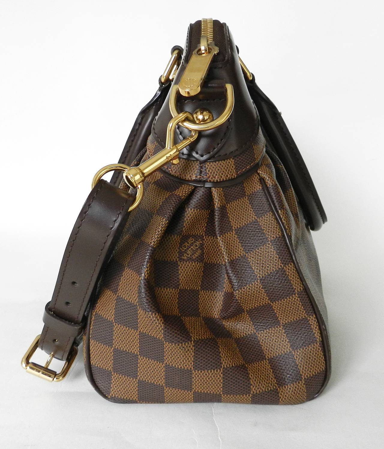 Louis Vuitton Daimer Ebene Trevi PM Bag In New Condition In Toronto, ON