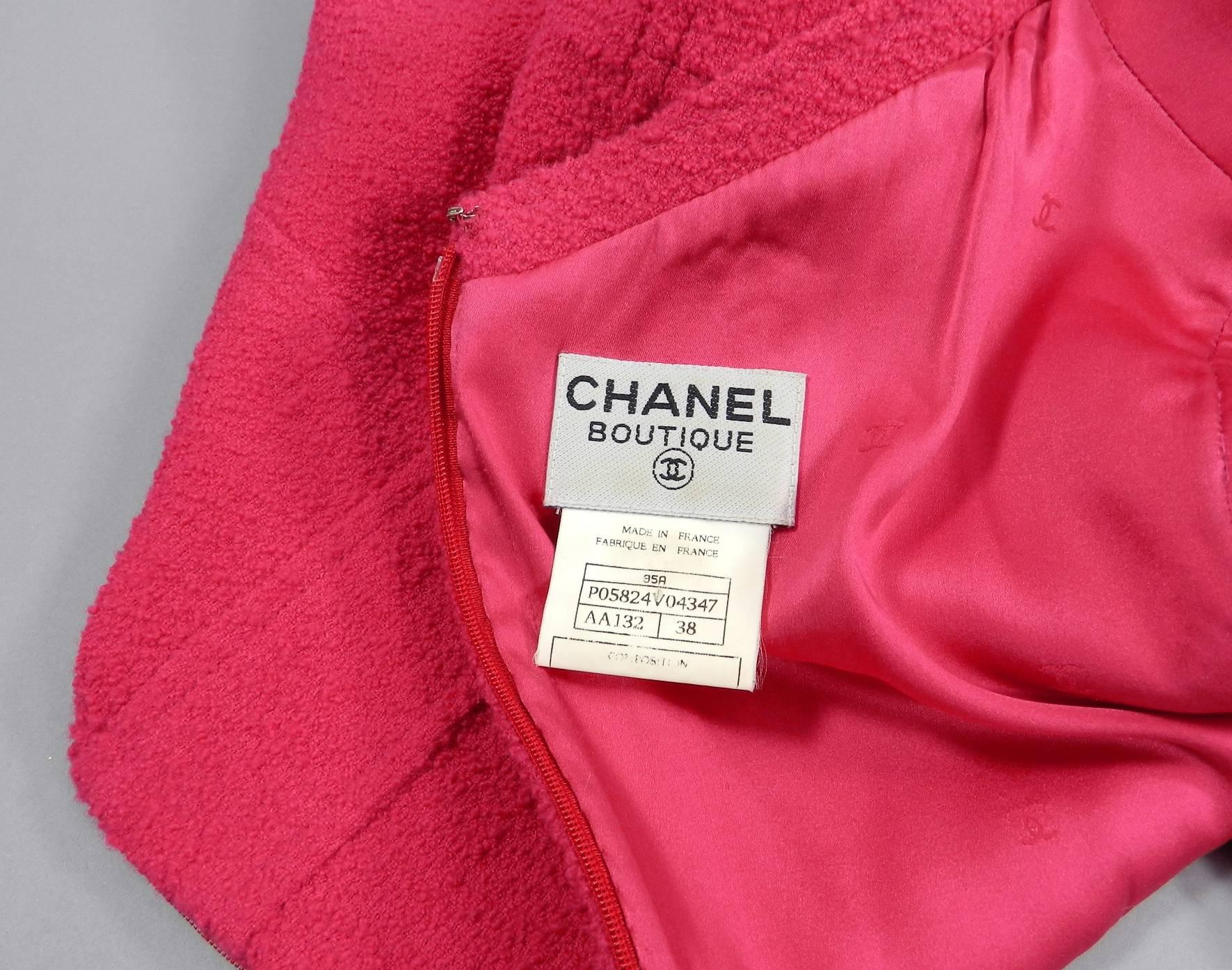 Chanel Vintage 1995 Hot Cherry Pink Wool Tank Dress In Excellent Condition In Toronto, ON