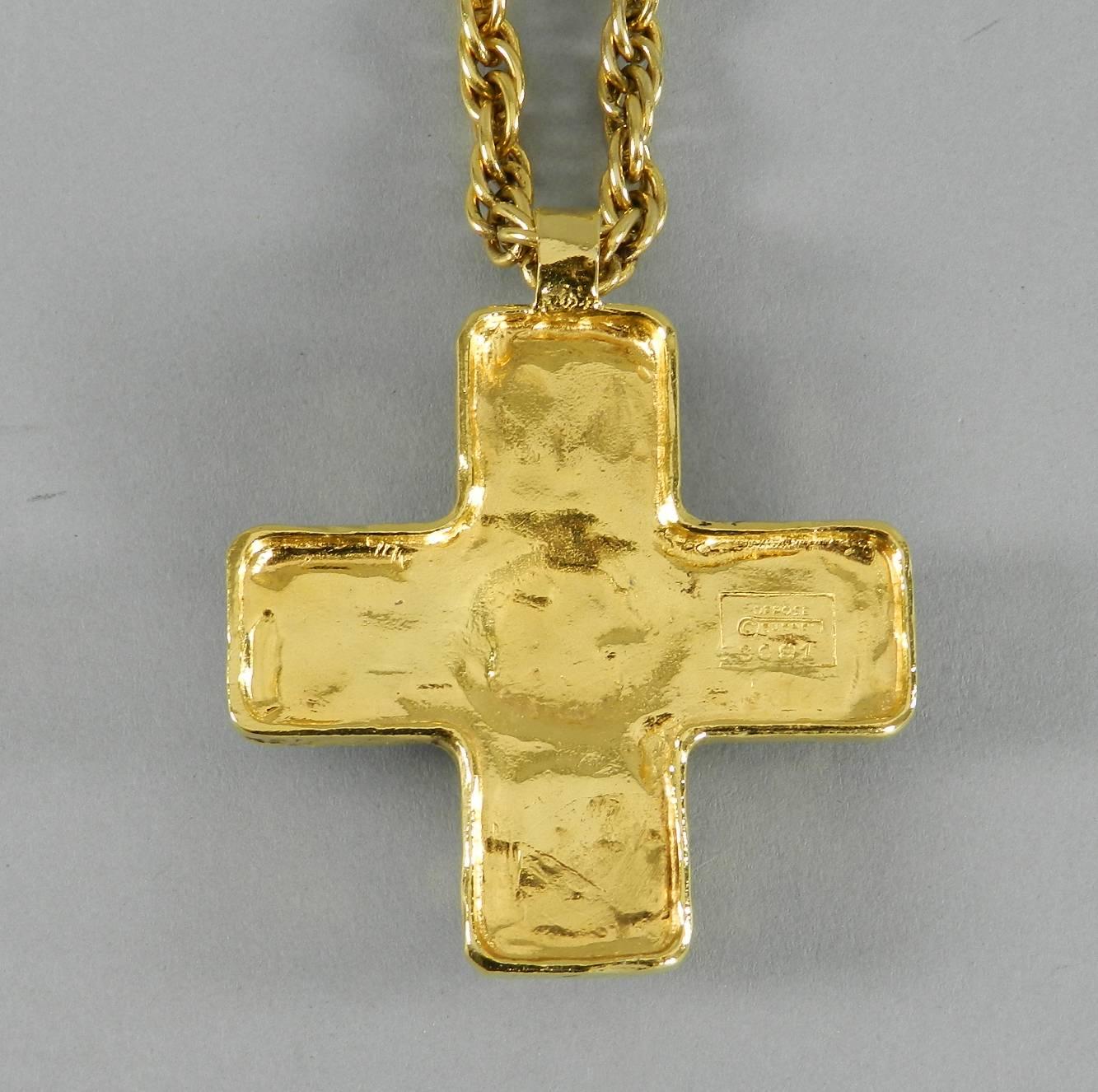 Chanel Vintage 1982 Gripoix Cross Necklace in Box 4