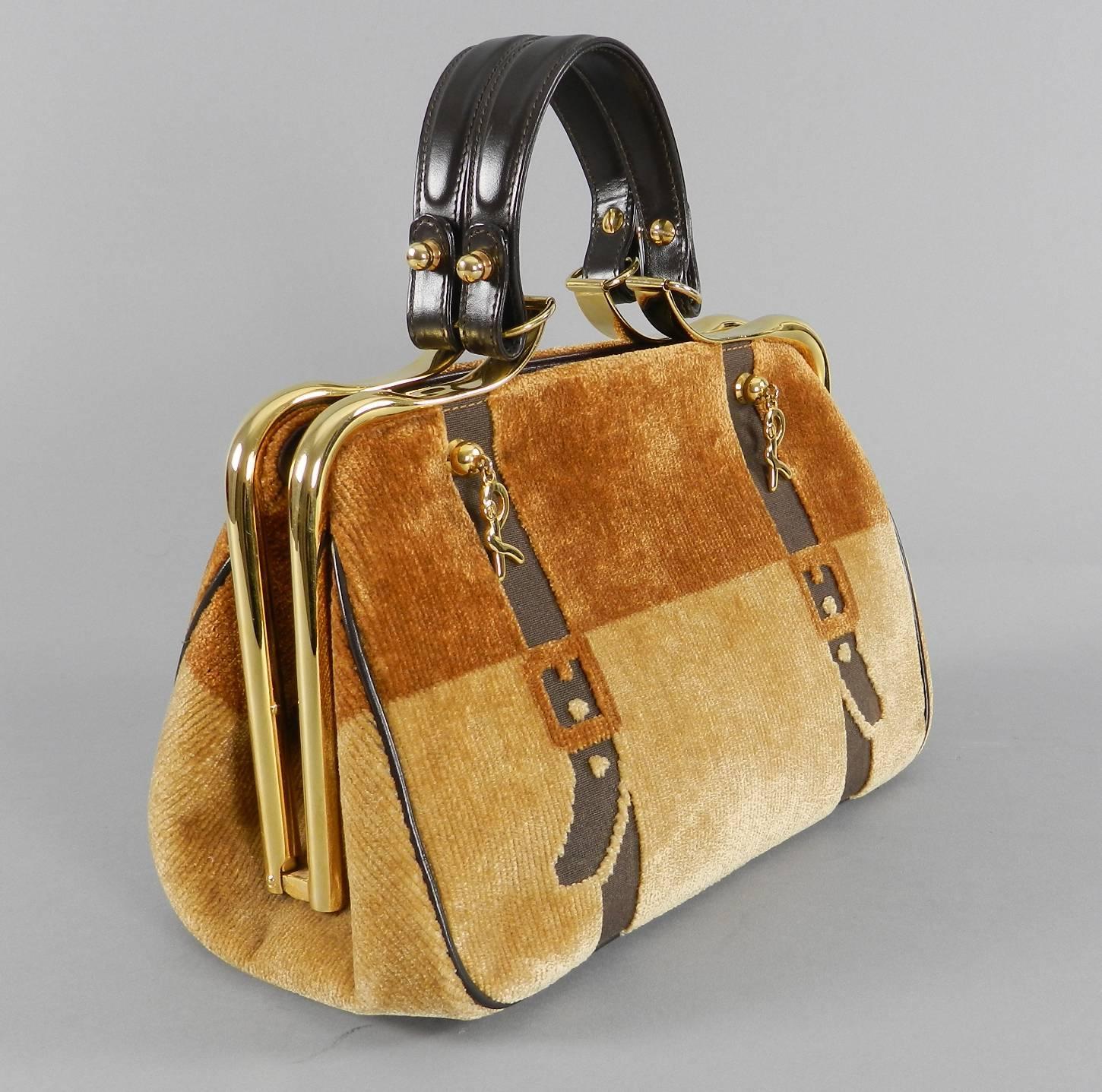 handbags galore roberta di camerino Giuliana coen, (giuliana coen camerino), italian fashion designer and executive (born dec 8, 1920, venice, italy—died may 10, 2010, venice), created handbags—many made of lush, vibrantly coloured textiles rather than the more traditional leather—that became fashion status symbols among celebrities and socialites. handbags galore roberta di camerino Giuliana coen, (giuliana coen camerino), italian fashion designer and executive (born dec 8, 1920, venice, italy—died may 10, 2010, venice), created handbags—many made of lush, vibrantly coloured textiles rather than the more traditional leather—that became fashion status symbols among celebrities and socialites.