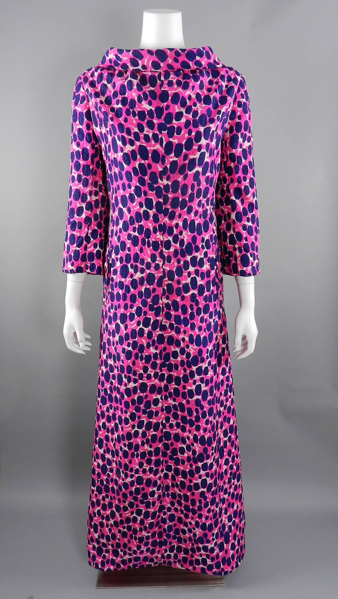 Vintage 1970’s Givenchy Haute  Couture Graphic Pink / navy Long Shift Dress 5