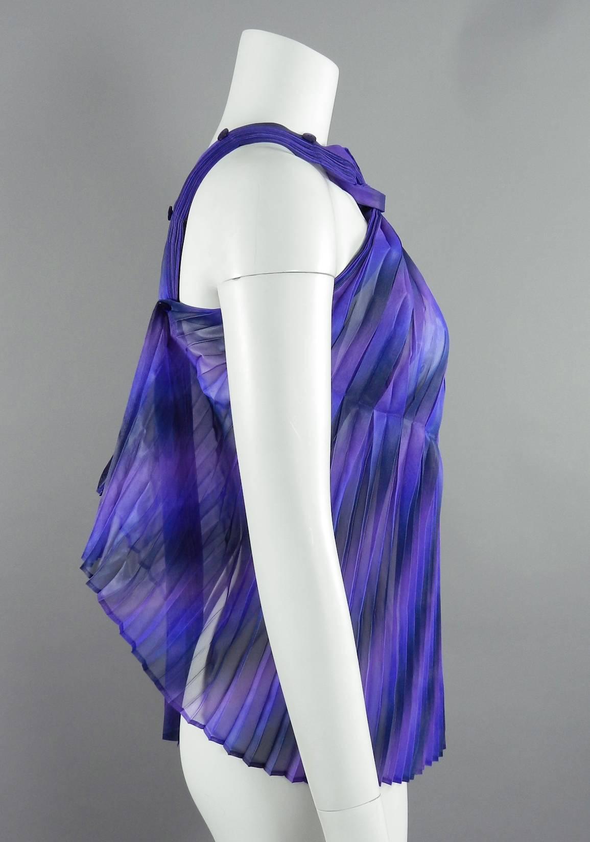 Issey Miyake Fete Purple Pleated Halter Top In Excellent Condition In Toronto, ON