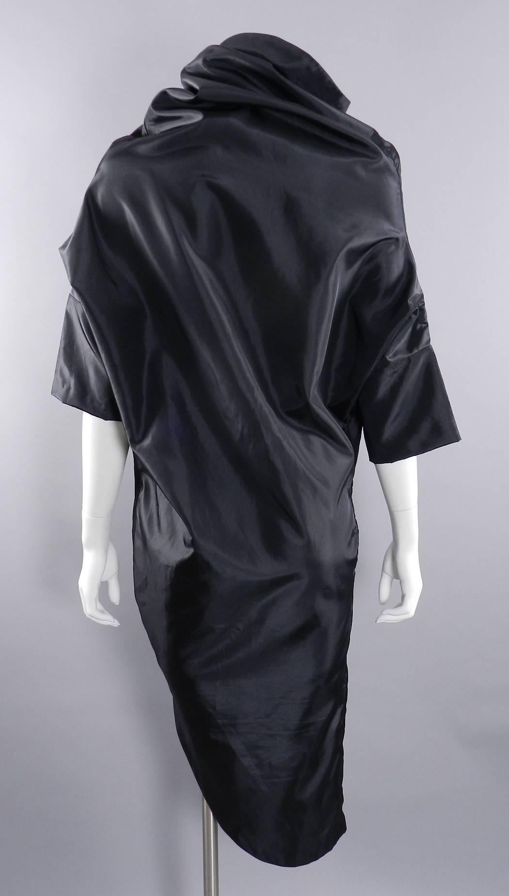 Vintage 1980's Comme des Garcons Avant Garde Funnel Dress In Excellent Condition In Toronto, ON