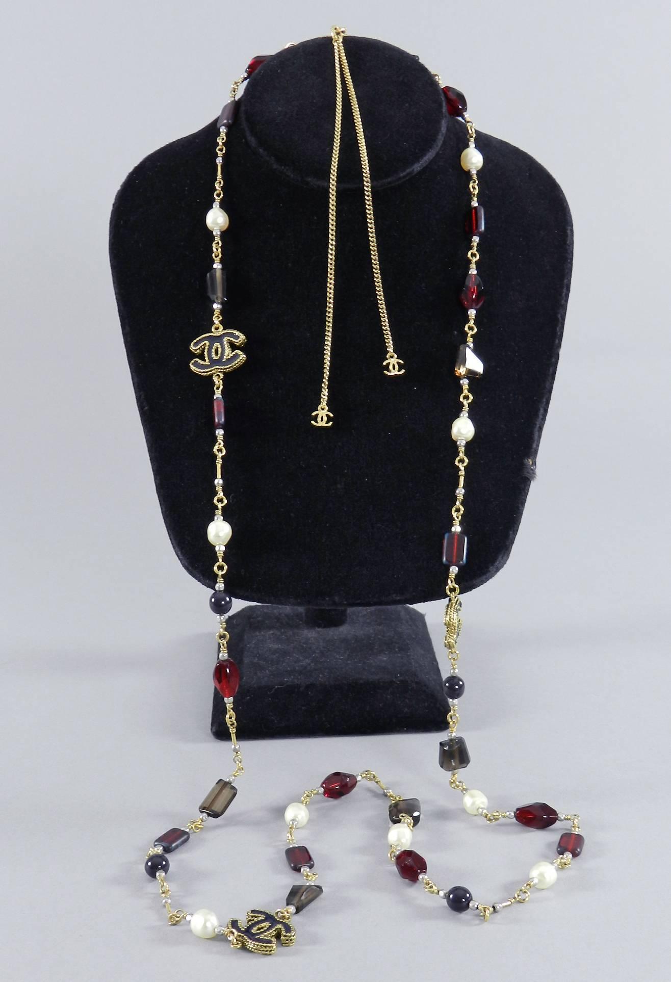 Chanel 11A Byzantine Collection Red Glass and Pearl Sautoir Necklace In Excellent Condition In Toronto, ON