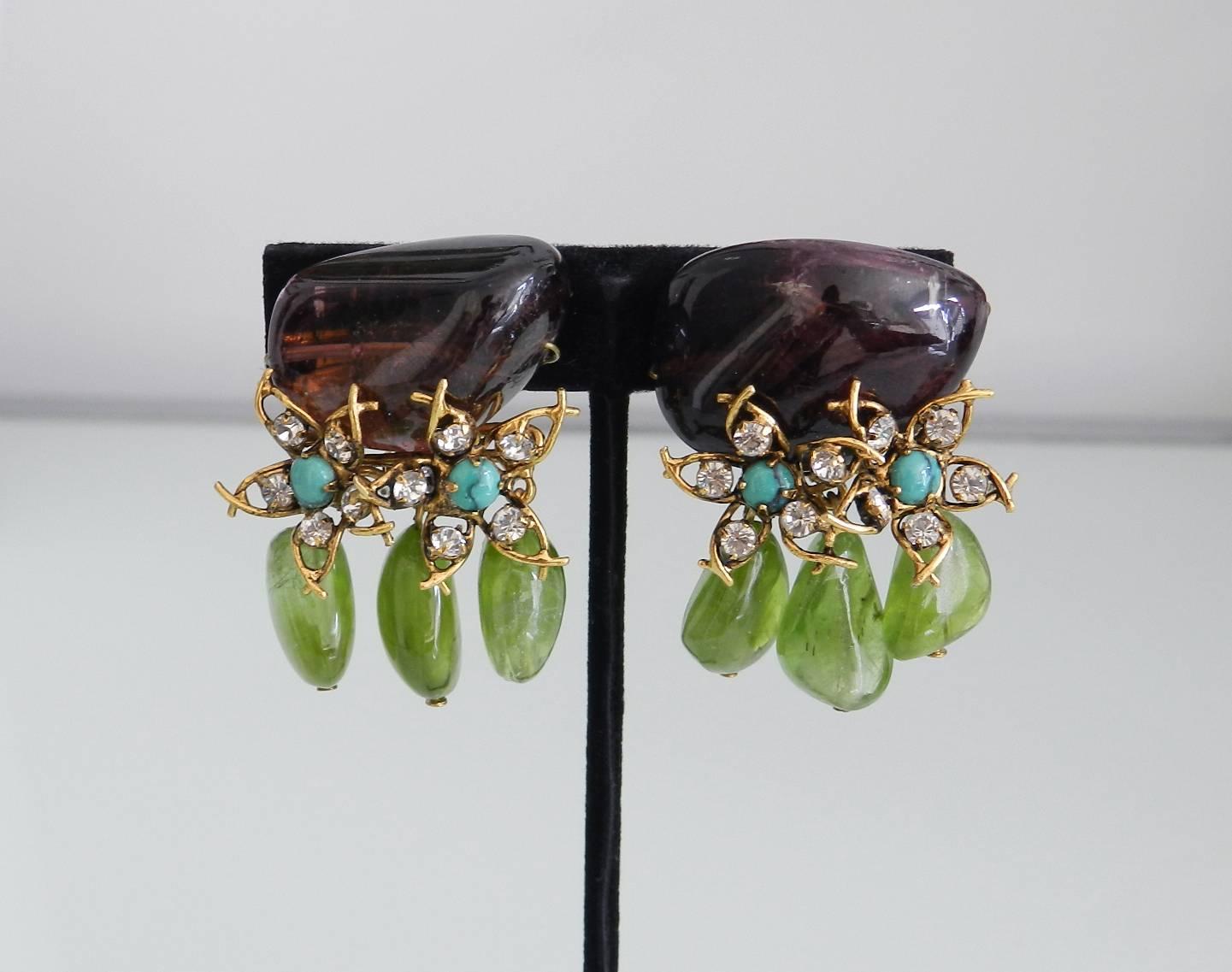 Iradj Moini Amethyst and Peridot beaded Clip Earrings In Excellent Condition In Toronto, ON