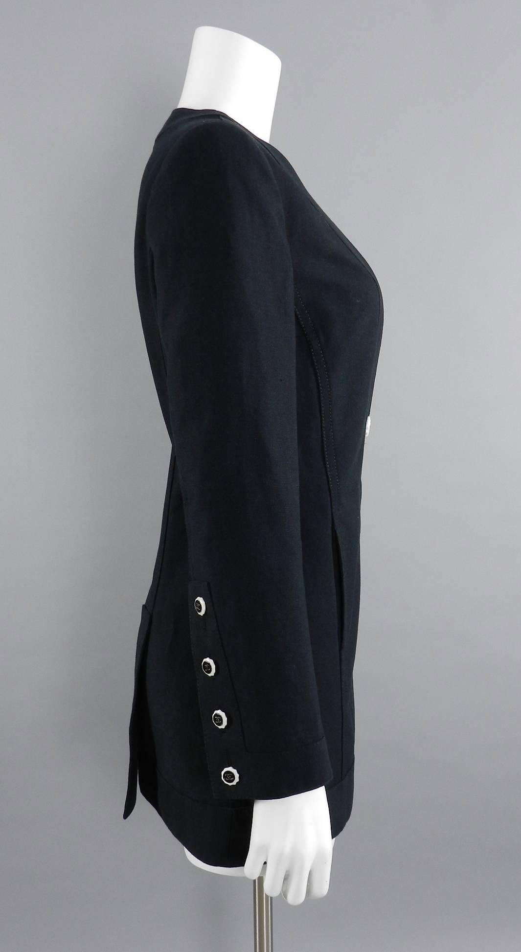 CHANEL 14C Runway Black Cotton Linen Jacket with White Buttons In Excellent Condition In Toronto, ON