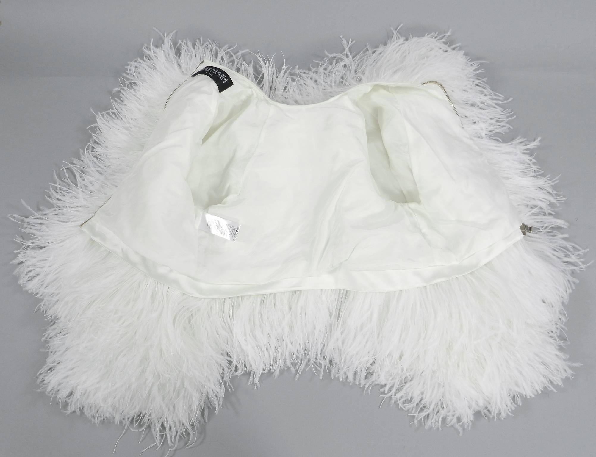 Balmain White Ostrich Feather Evening Jacket / Top In Excellent Condition In Toronto, ON