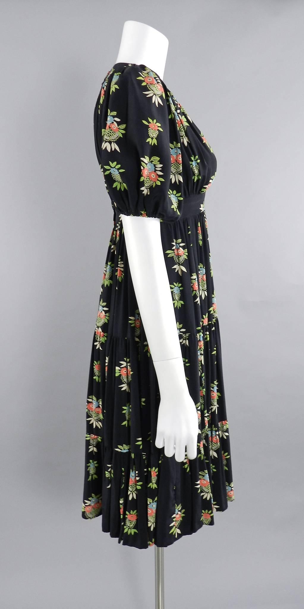 1970's Vintage Ossie Clark for Radley with Celia Birtwell Print Boho Dress In Excellent Condition In Toronto, ON
