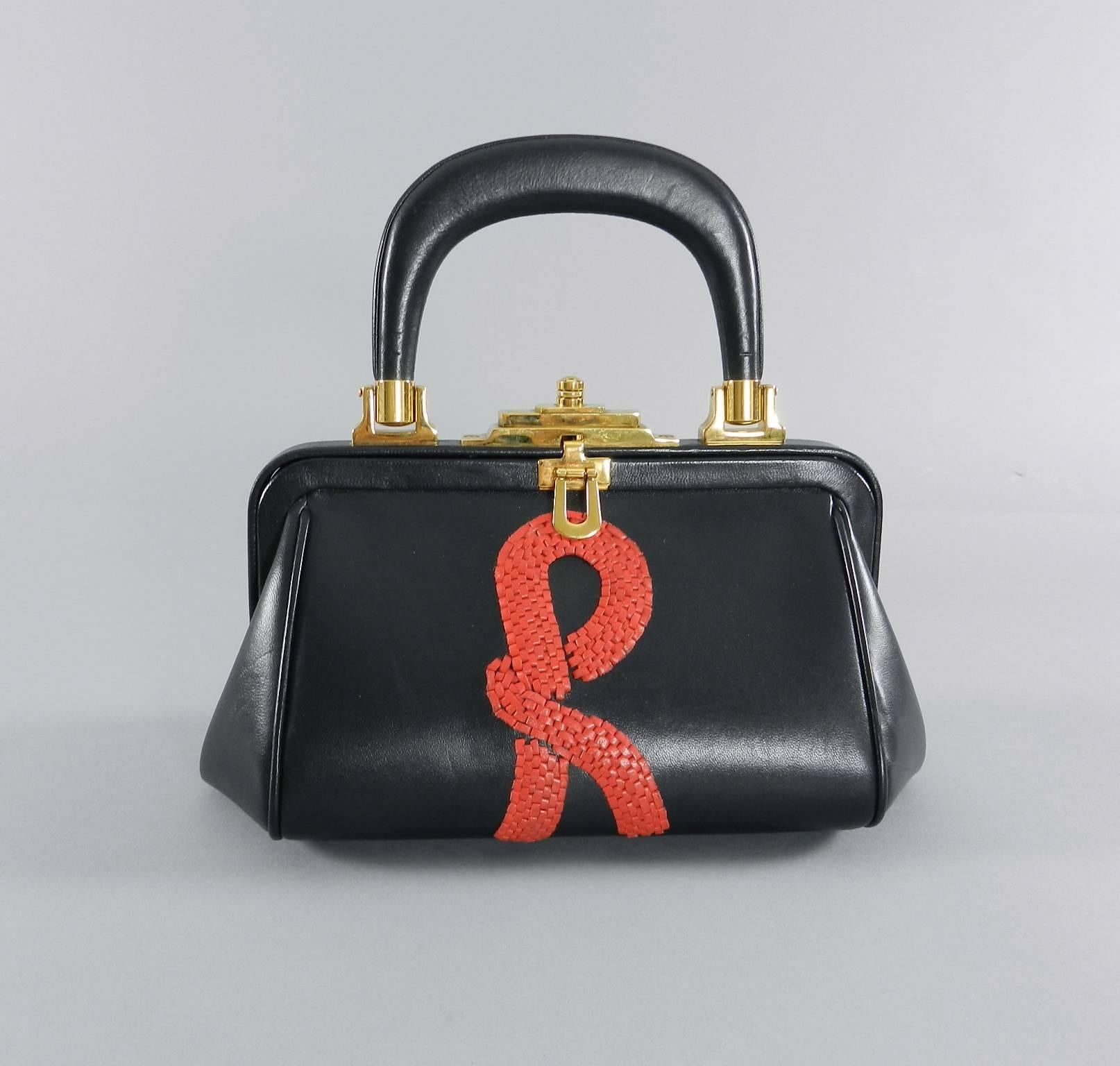 Women's Roberta di Camerino vintage style leather bag with red Woven R logo