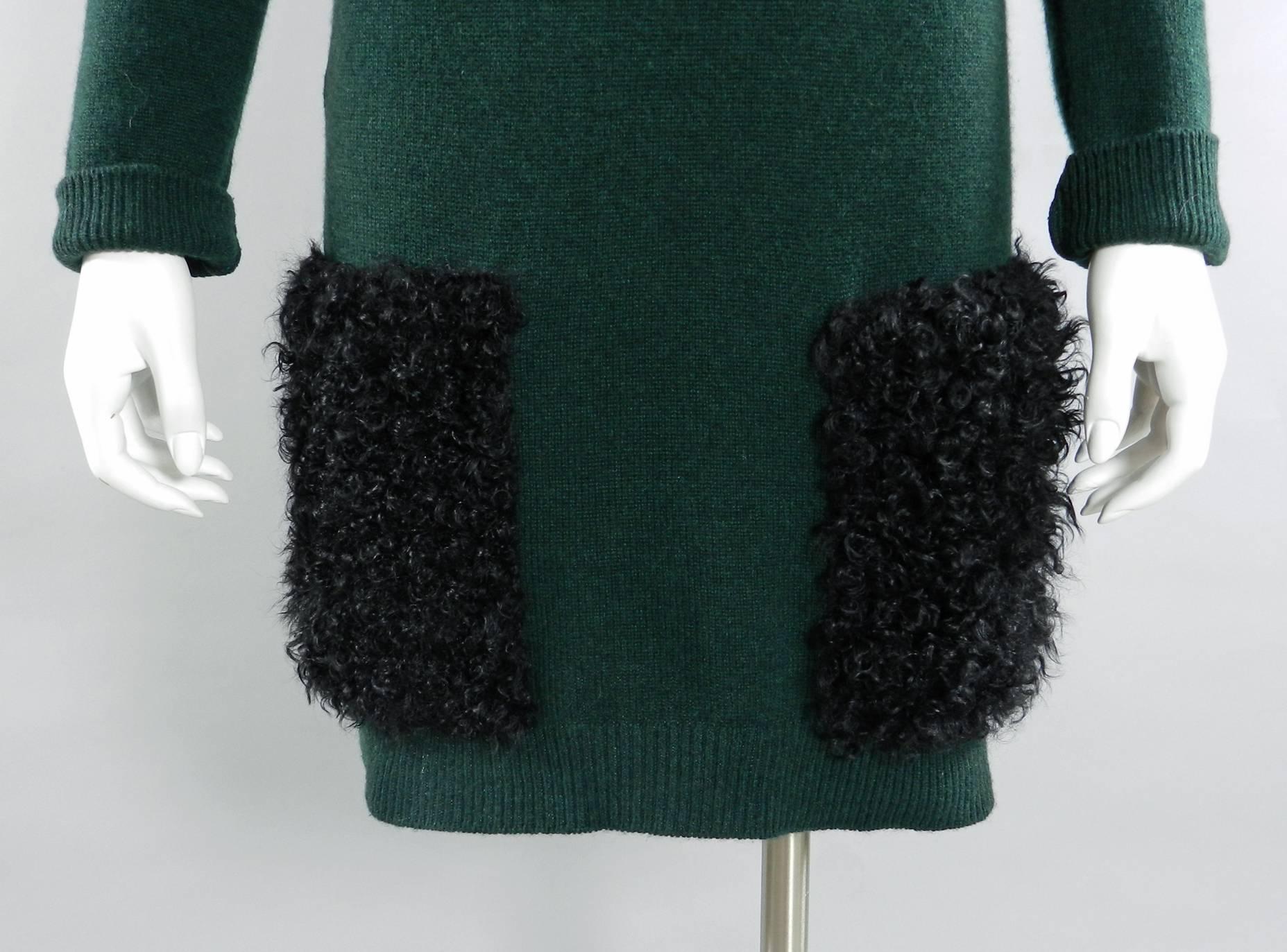 Louis Vuitton Pre-Fall 2014 Green Cashmere Sweater Dress with Lamb Fur Trim In Excellent Condition In Toronto, ON