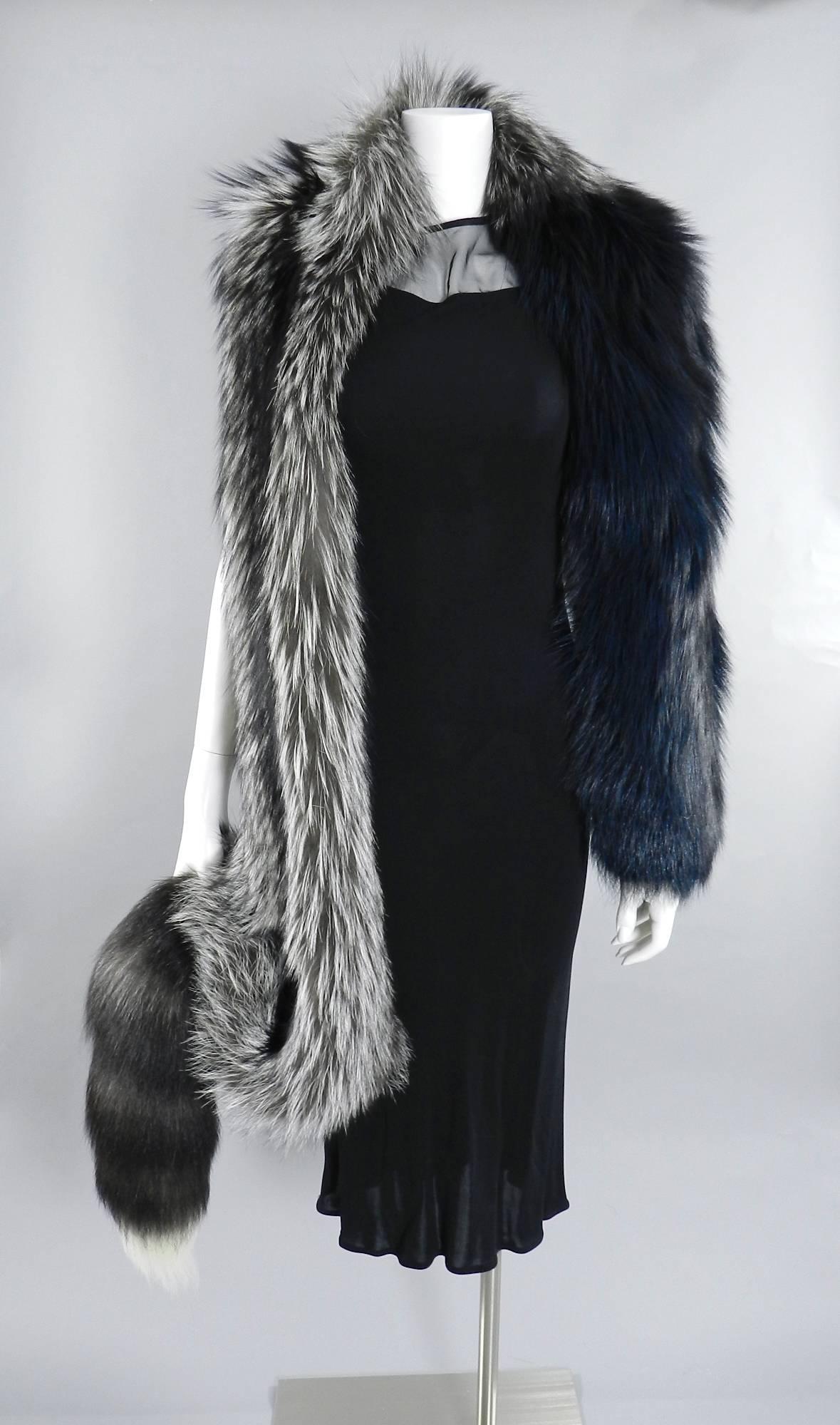 Lanvin fall 2010 Silver fox fur scarf / stole with 1 sleeve. Dramatic Art Deco inspired design. Total length 98
