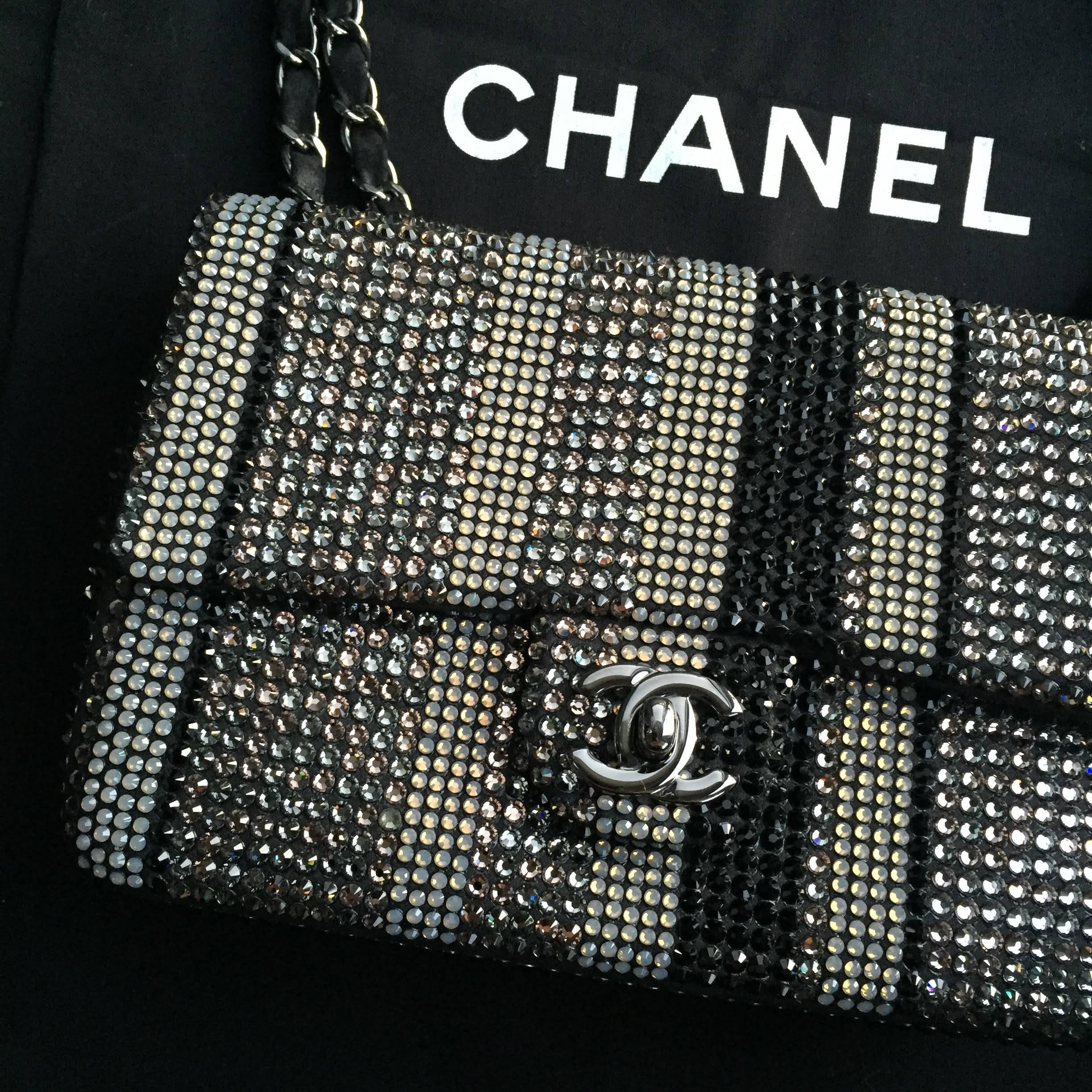 Chanel Limited Edition Strass bag - Classic Flap Mini 4