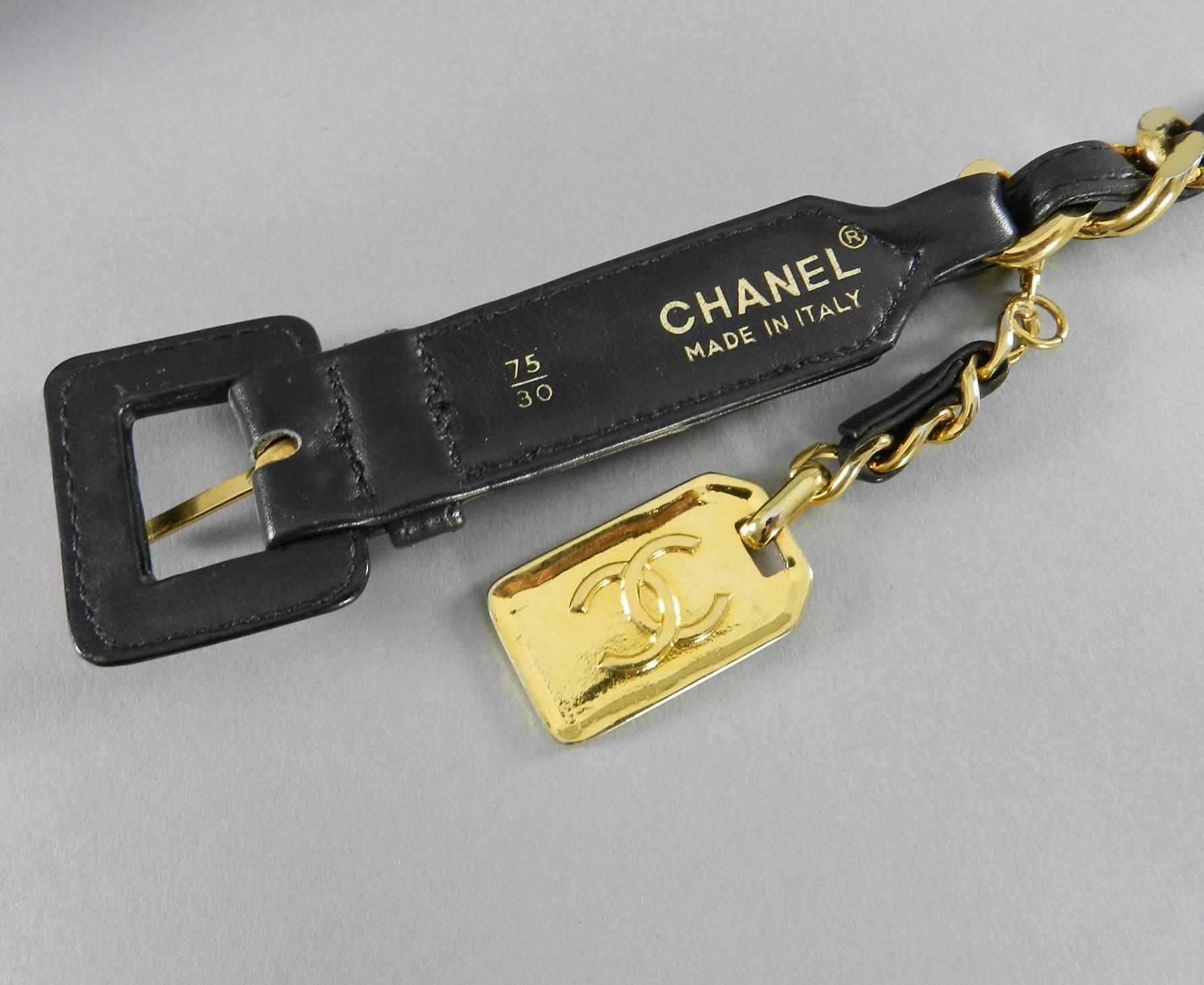 Chanel Vintage 1980's goldtone Chain Lambskin Leather Belt With Luggage Tag In Excellent Condition In Toronto, ON