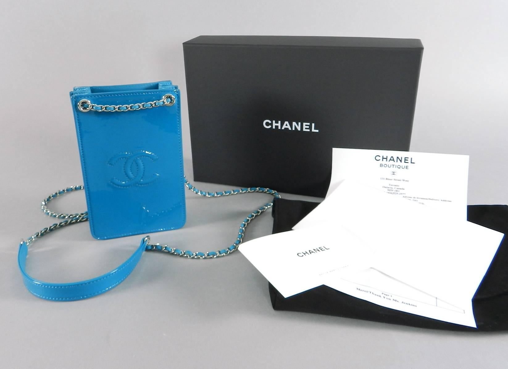 Chanel 14P Runway Turquoise Patent Crossbody Phone Case / Bag 2