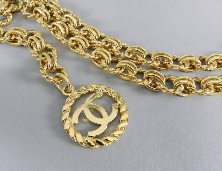 Chanel 1991 Vintage Gold Chain Belt with CC drop at 1stDibs | chanel chain  belt dupe, chanel gold chain belt, drop chain belt
