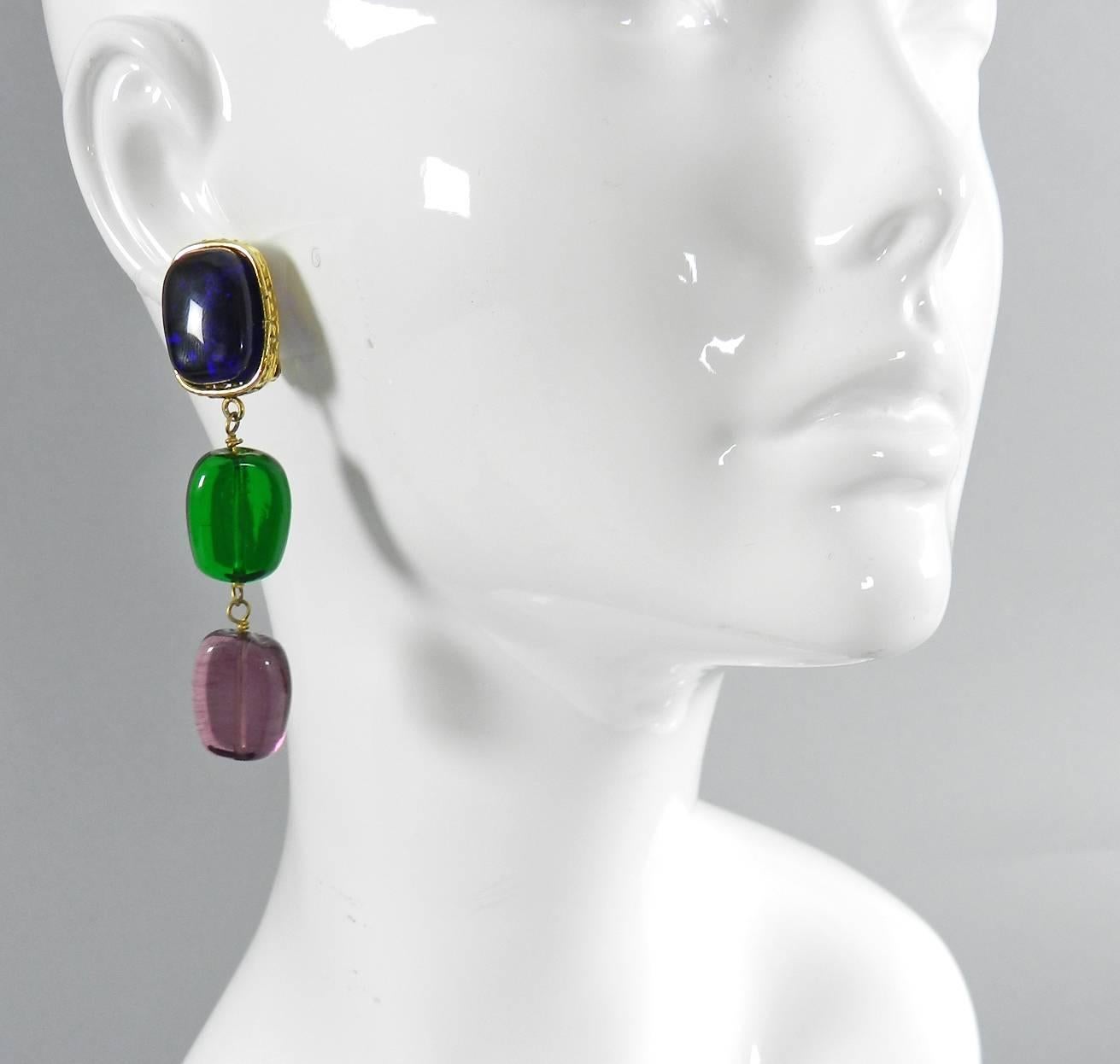 Chanel Vintage 1984 Gripoix Glass Drop Earrings In Excellent Condition In Toronto, ON