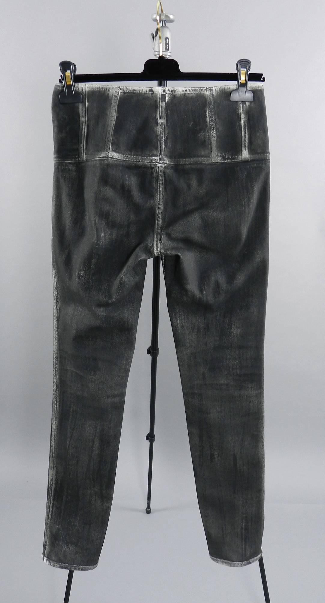 chanel 14S Runway Grey Distressed Skinny Jeans In Excellent Condition In Toronto, ON