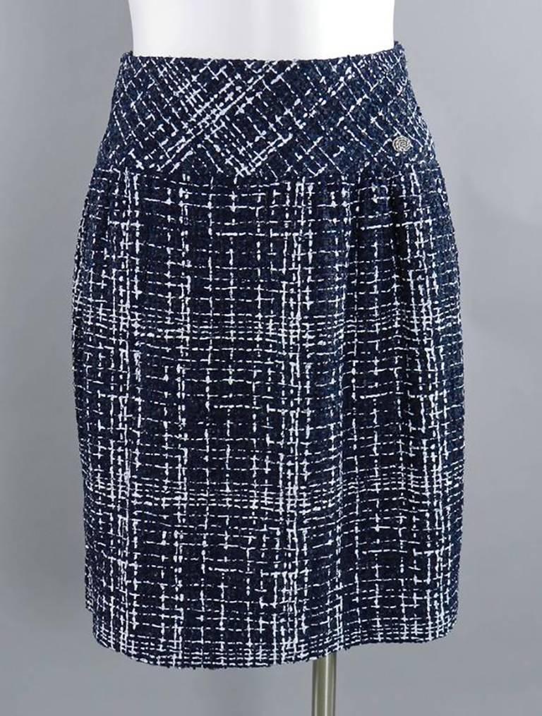Chanel 14P Runway Navy and White off Shoulder Skirt Suit 5