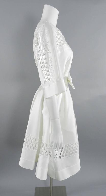 Temperley London Runway White Broderie Anglaise Dress / Coat at 1stDibs |  alice temperley broderie anglaise dress, alice temperley broderie dress